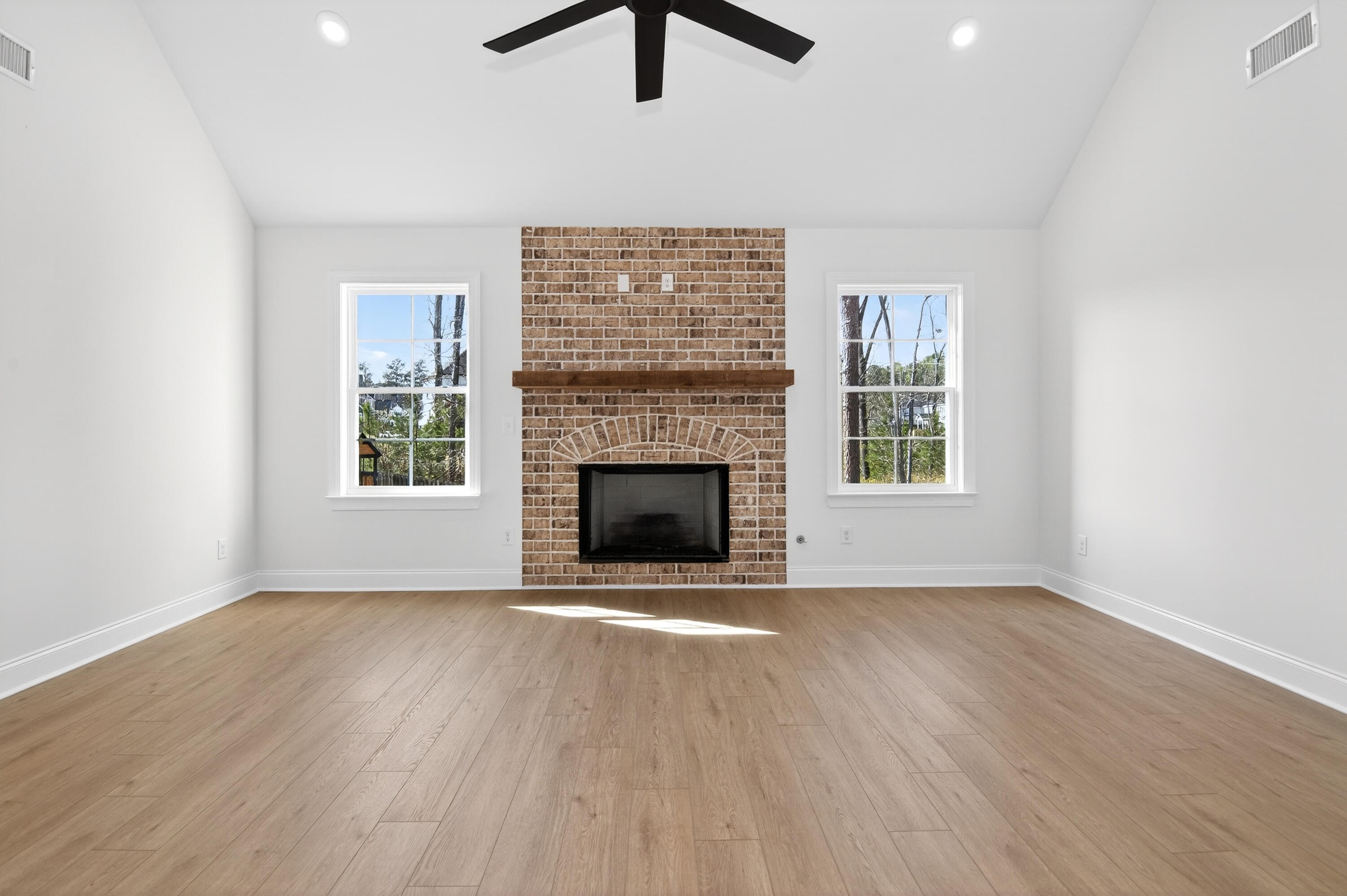 4023 Acorn Lane