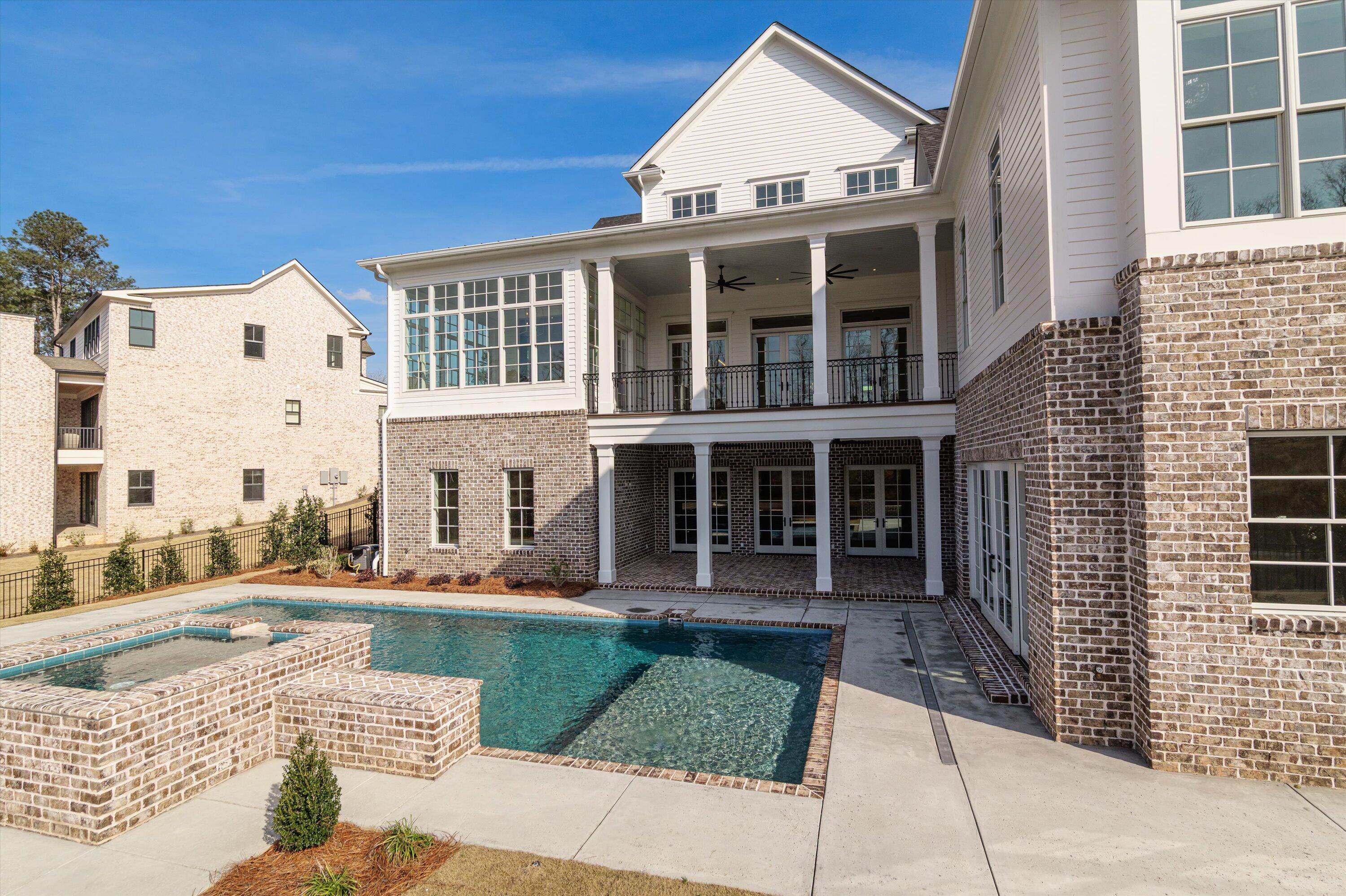881 Audubon Way