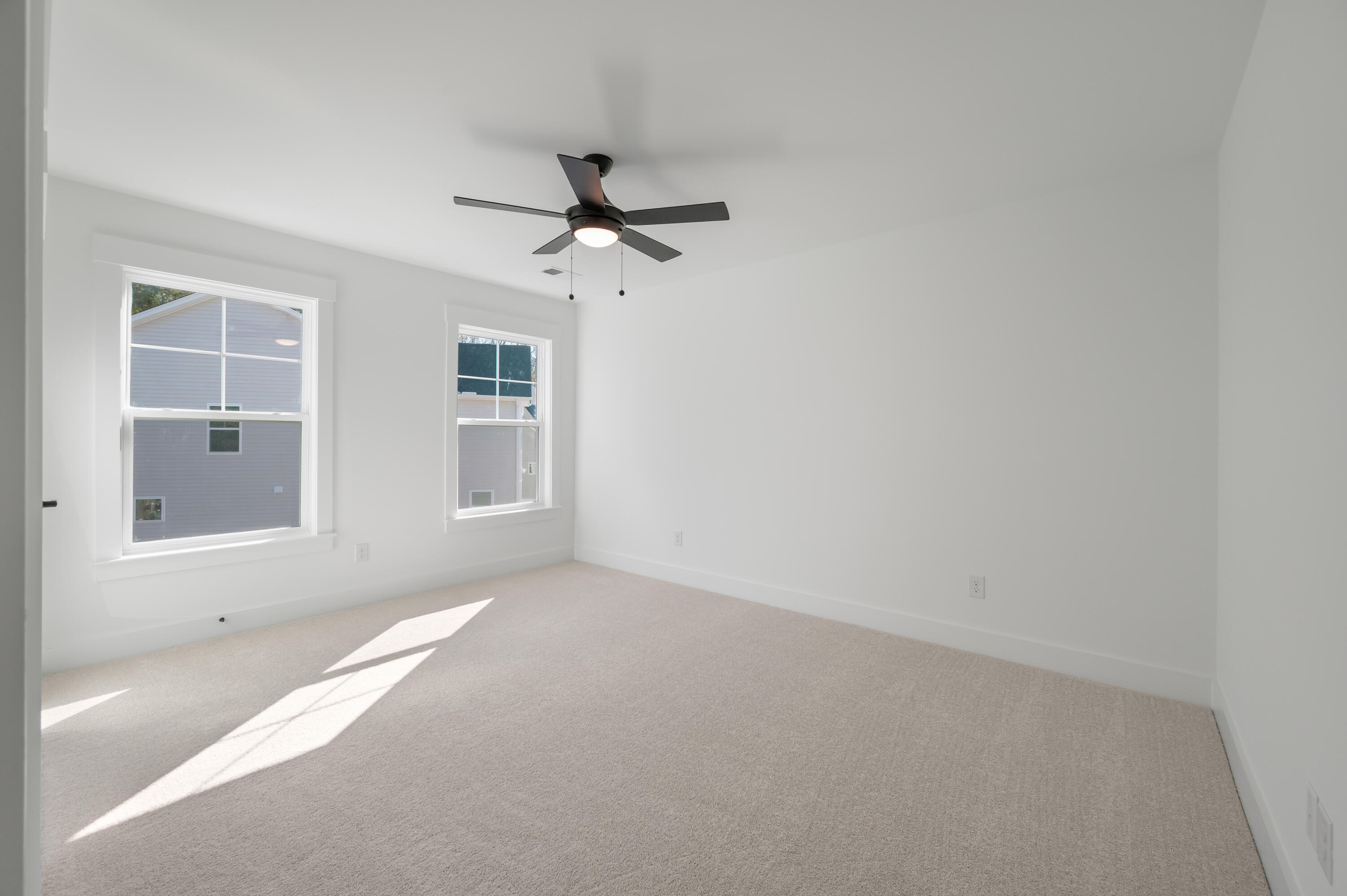 252 Devereux Drive 3001