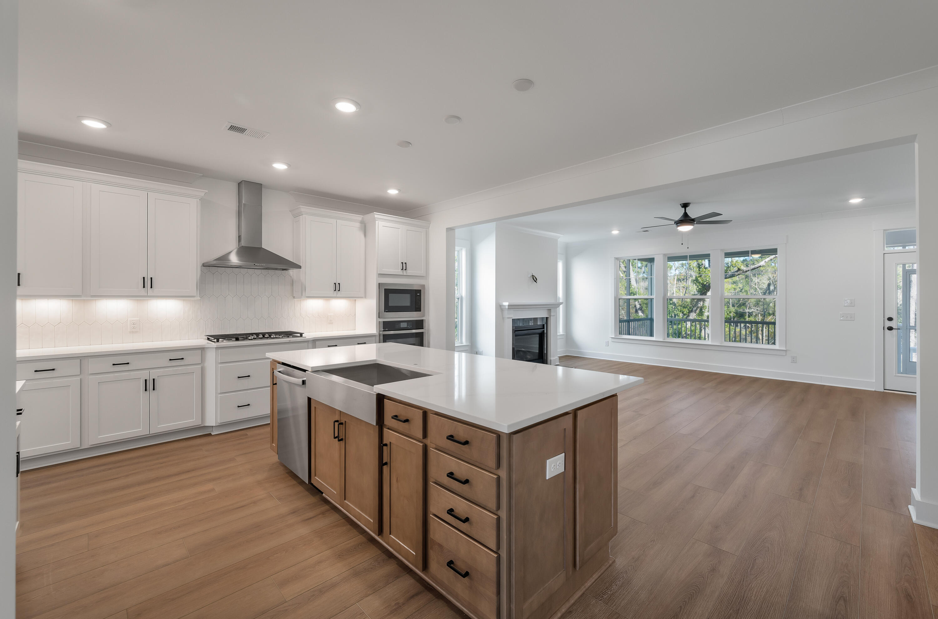 252 Devereux Drive 3001