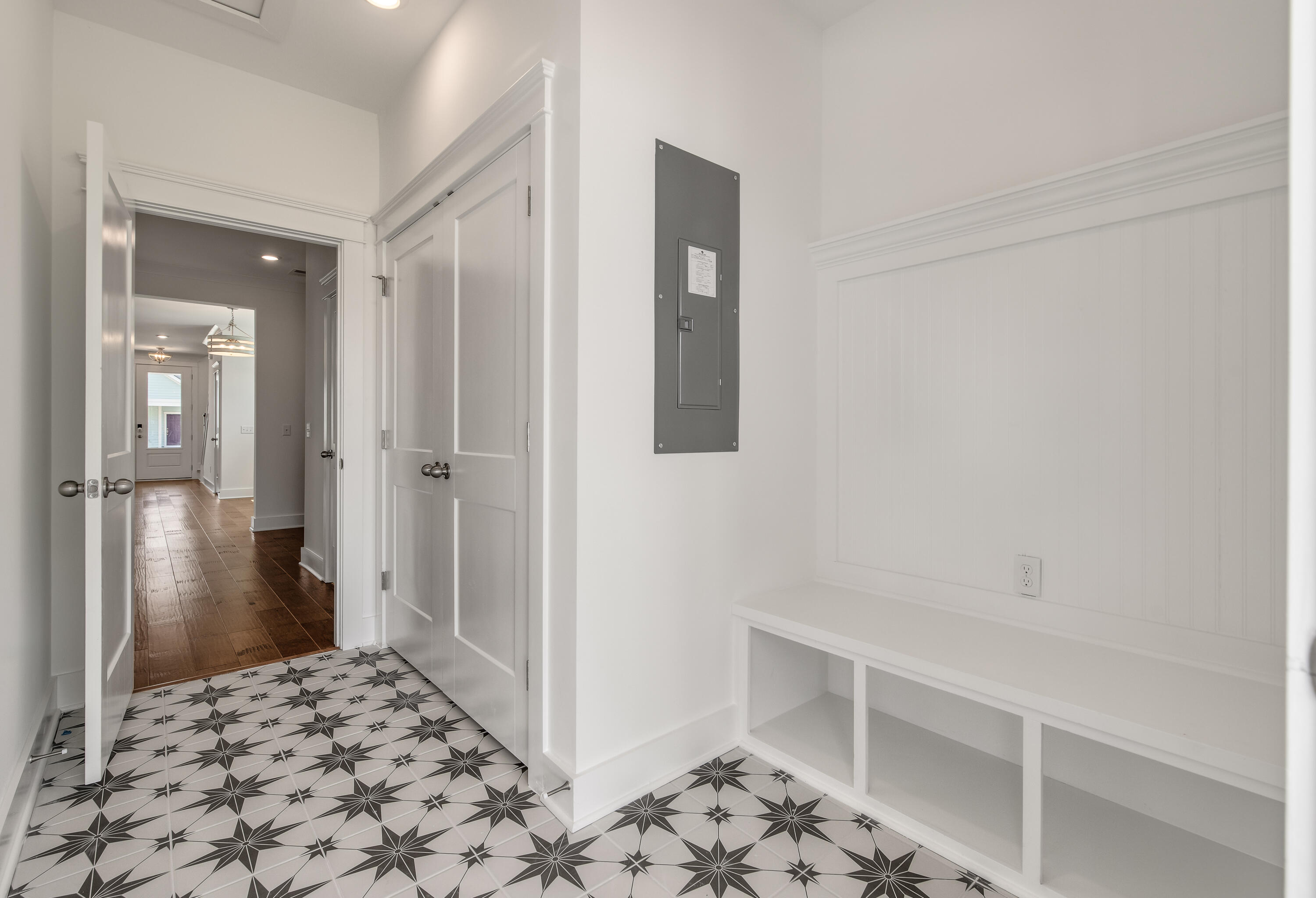 367 Pascalis Place 2003
