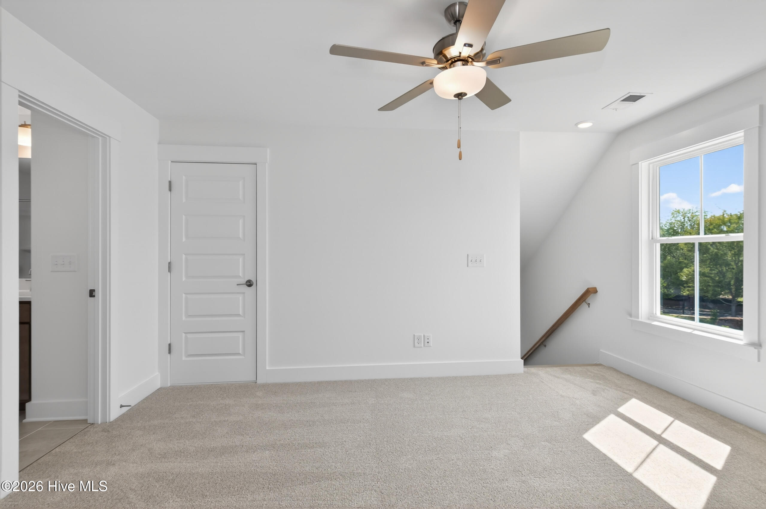 367 Pascalis Place 2003