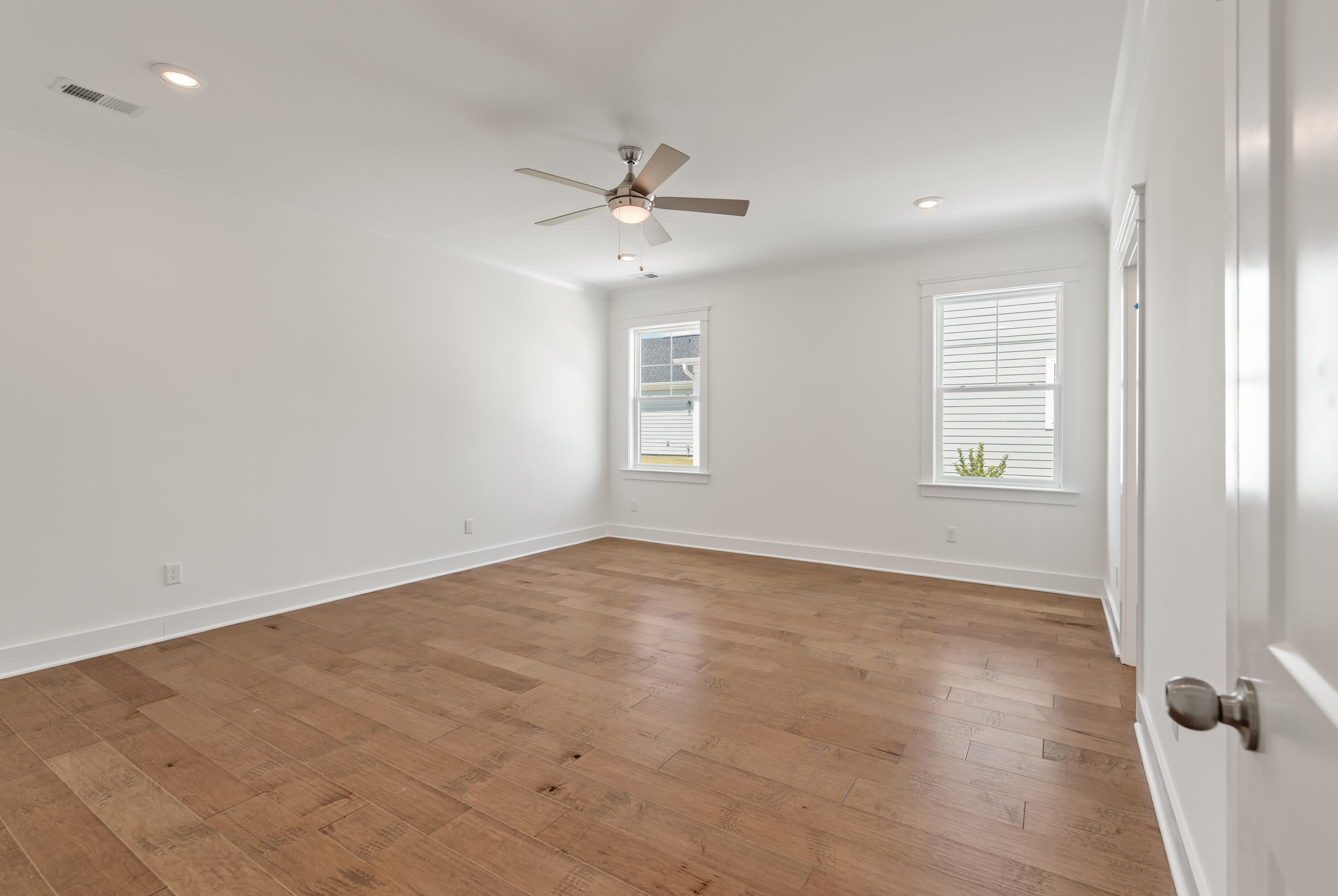 367 Pascalis Place 2003