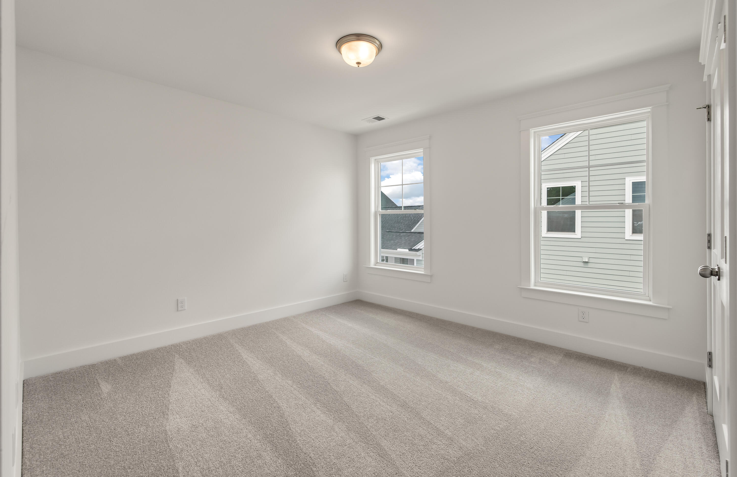 367 Pascalis Place 2003