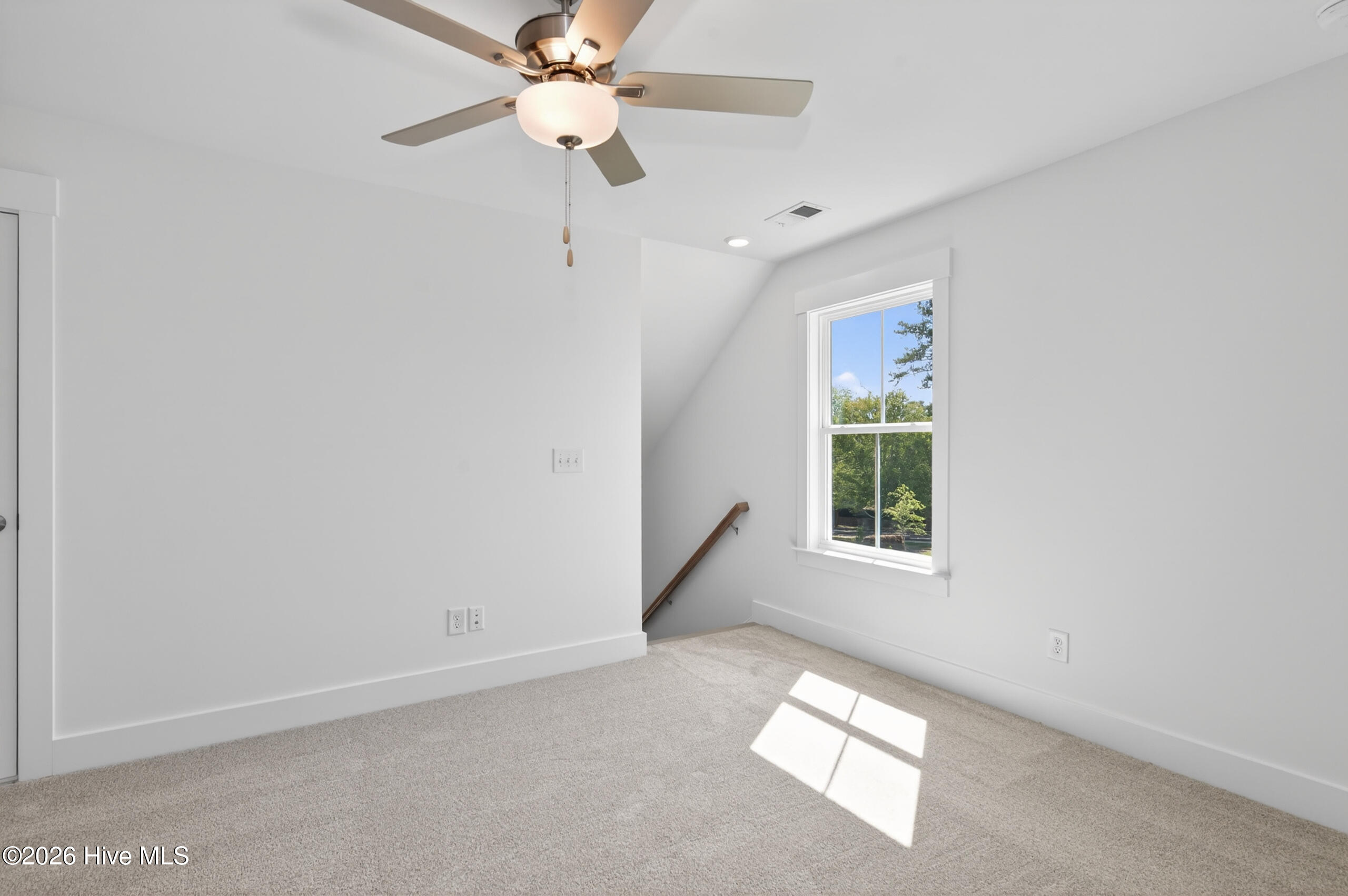 367 Pascalis Place 2003