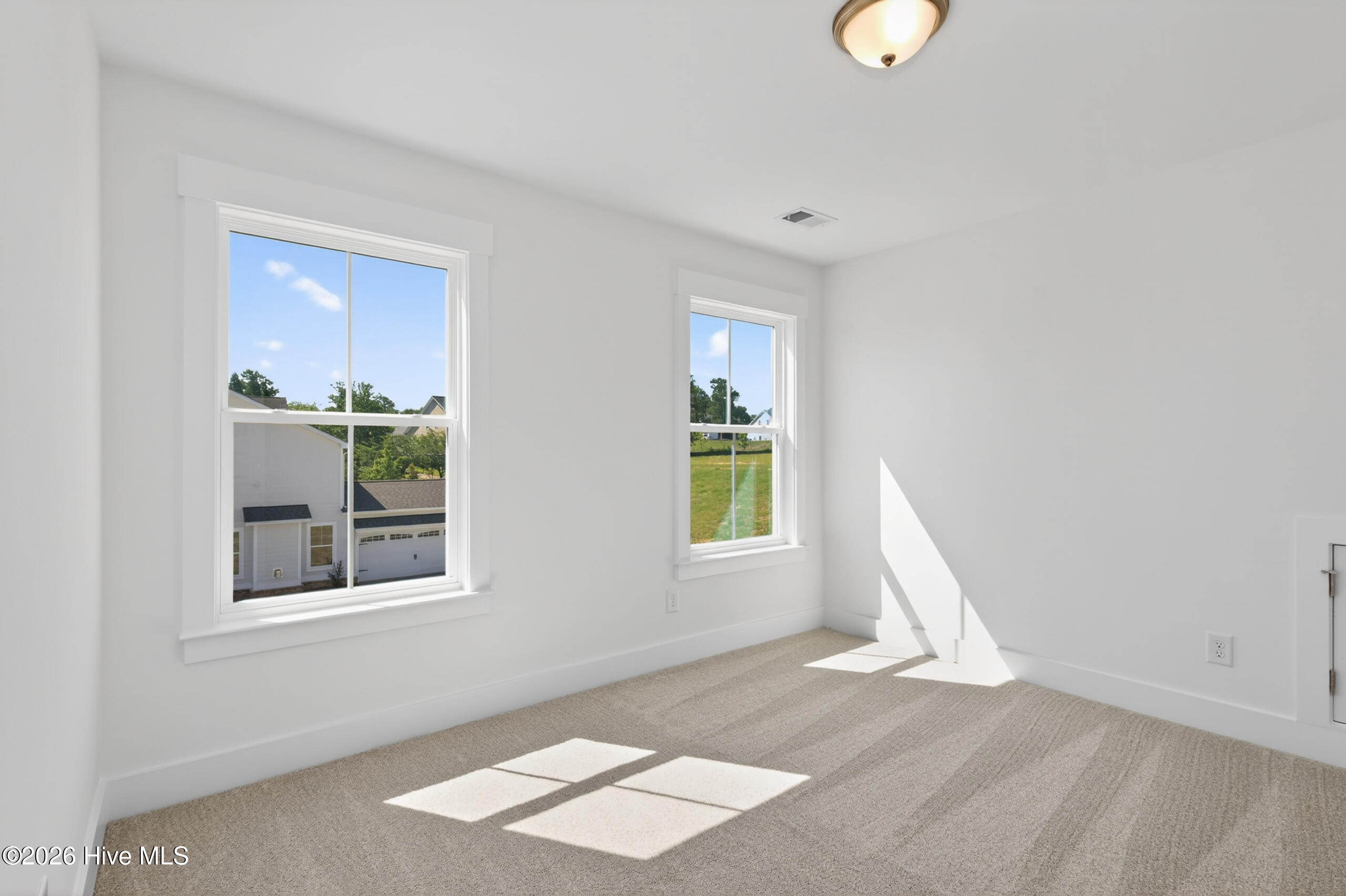 367 Pascalis Place 2003