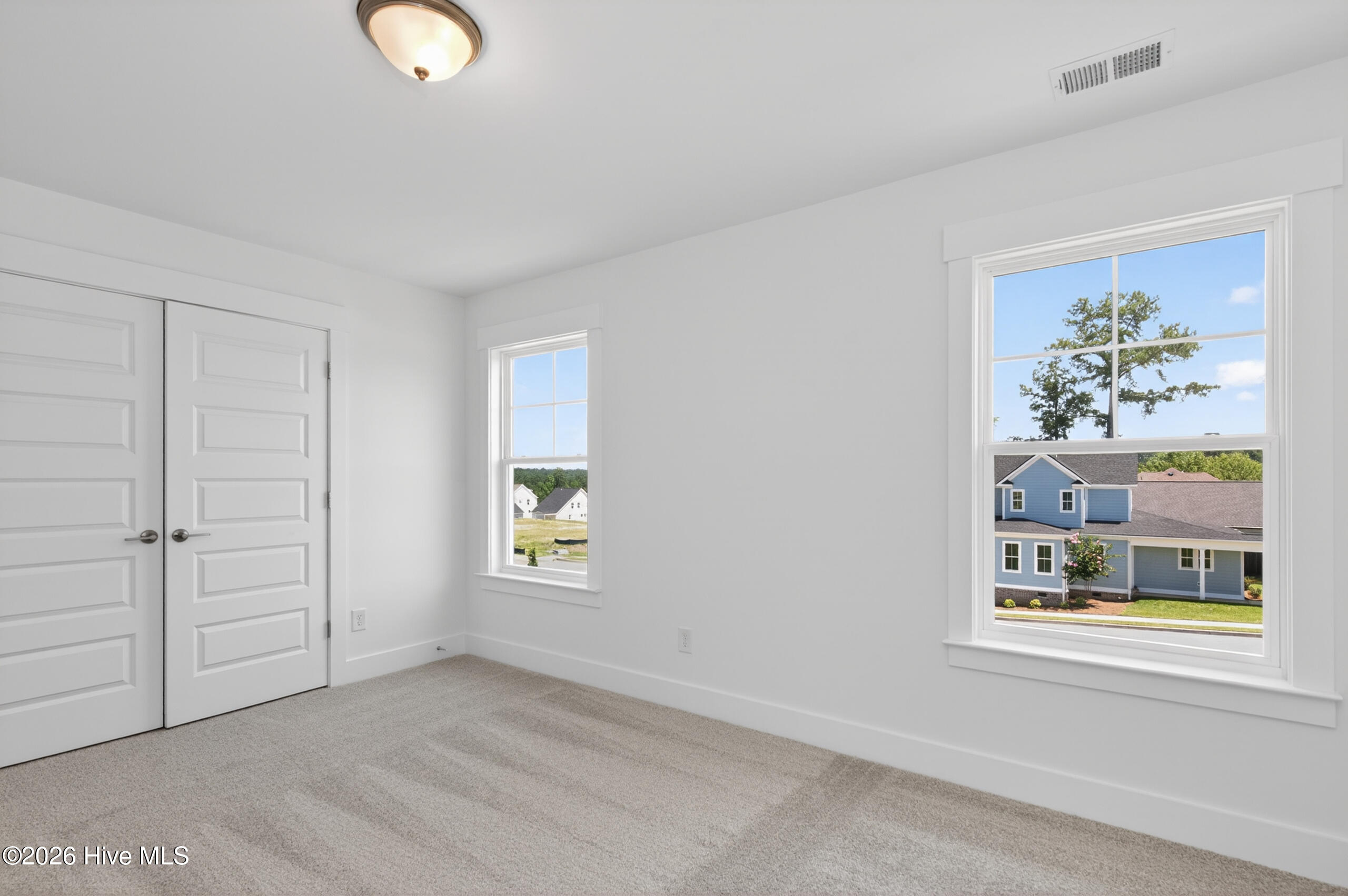 263 Devereux Drive 4001