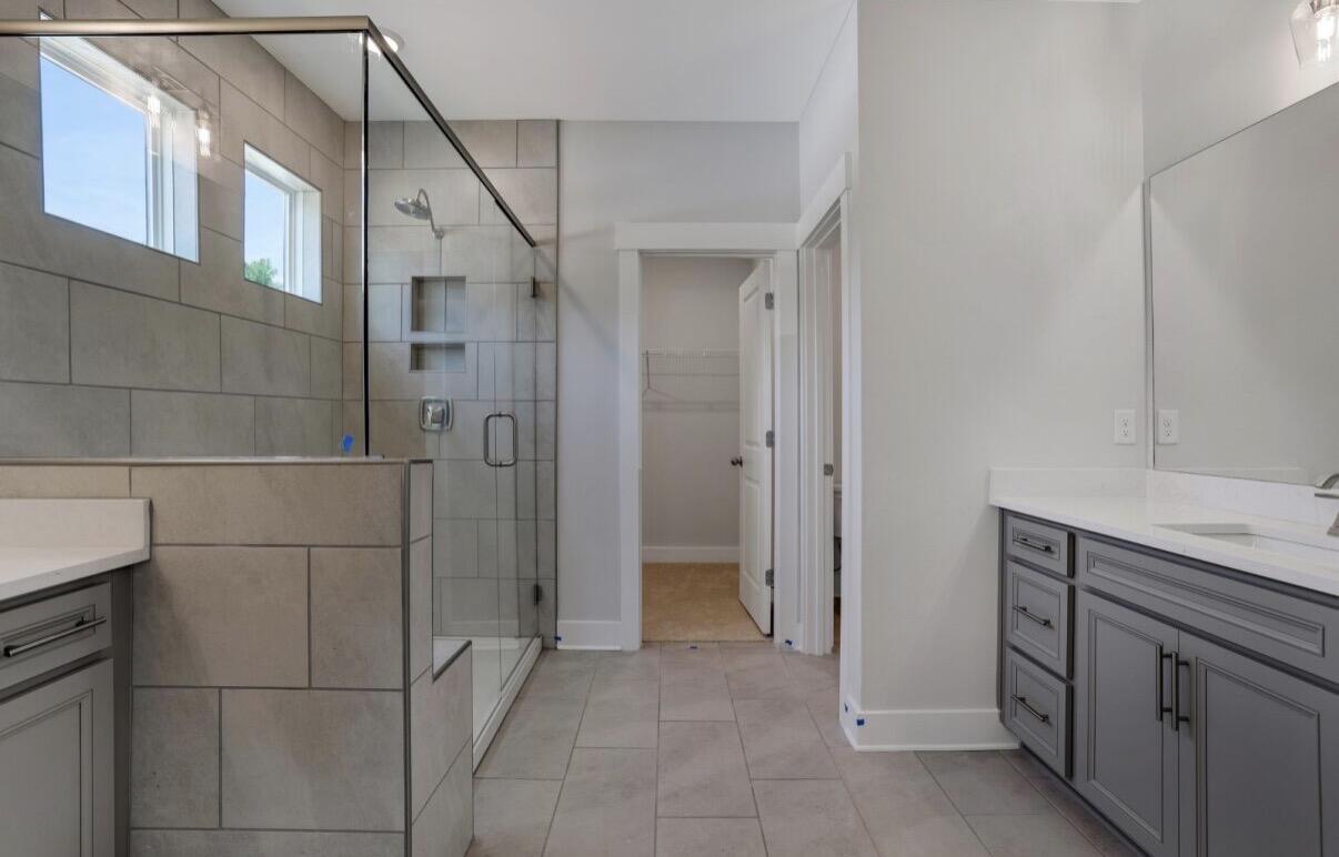 263 Devereux Drive 4001
