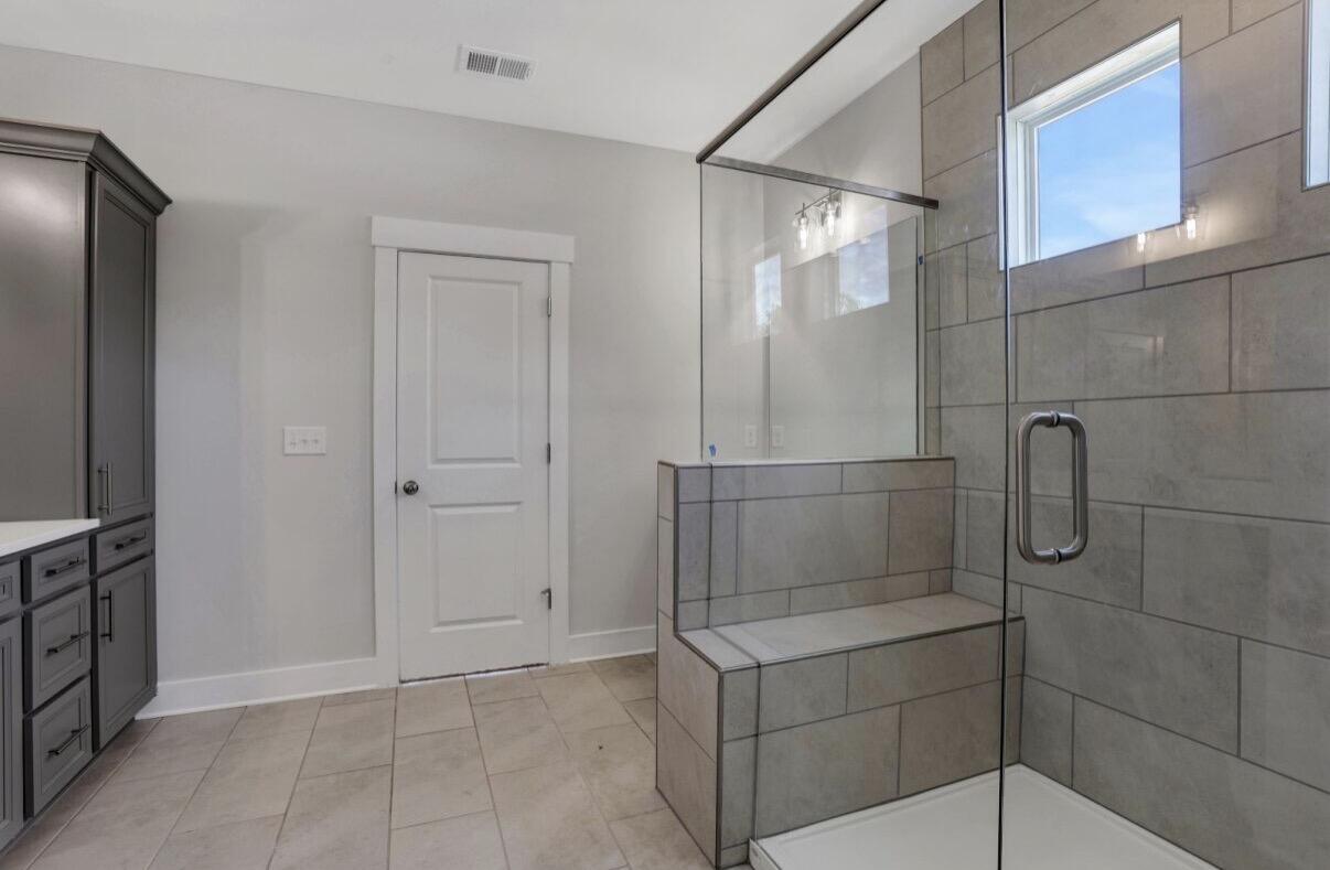 263 Devereux Drive 4001