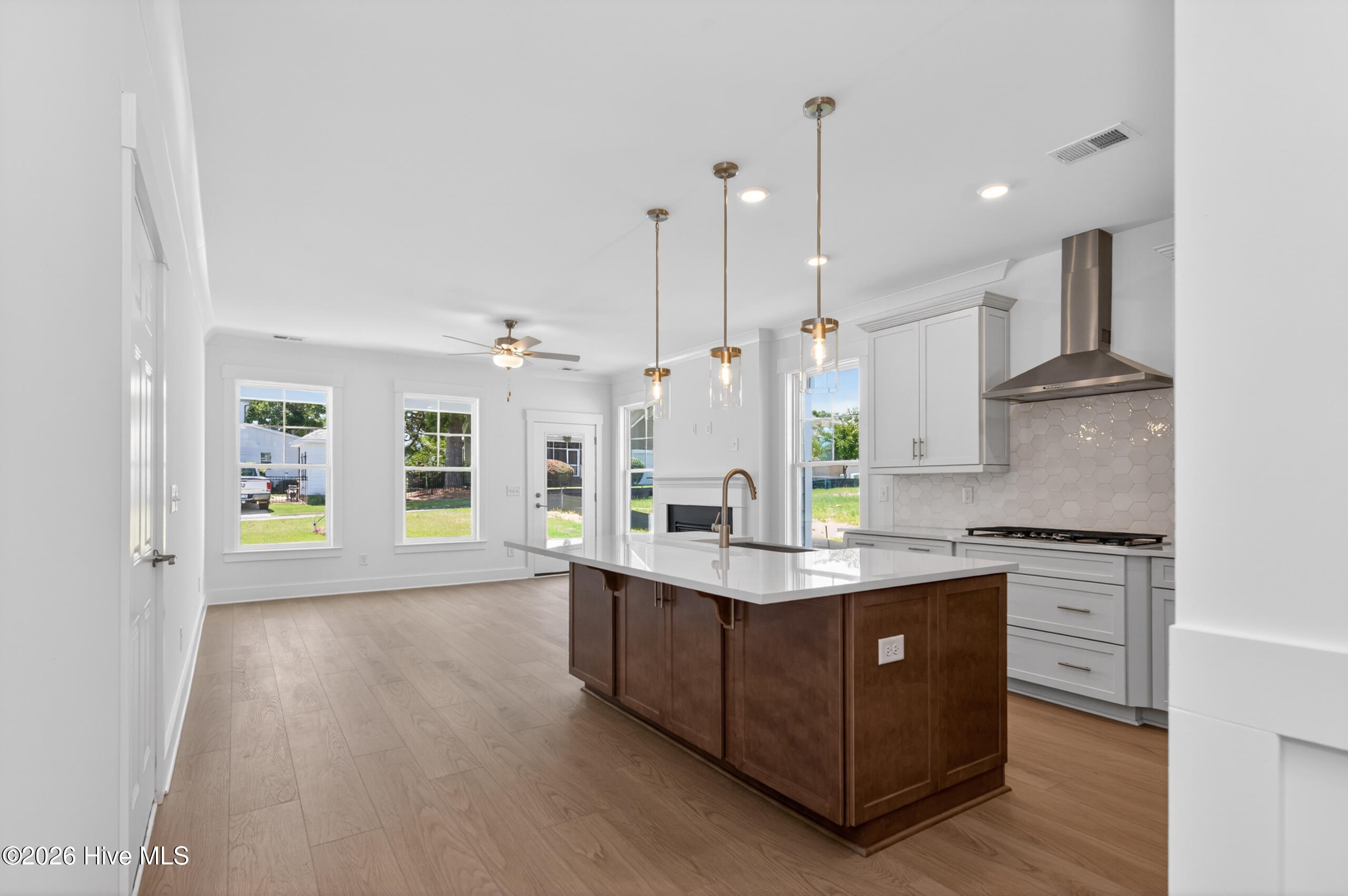 263 Devereux Drive 4001