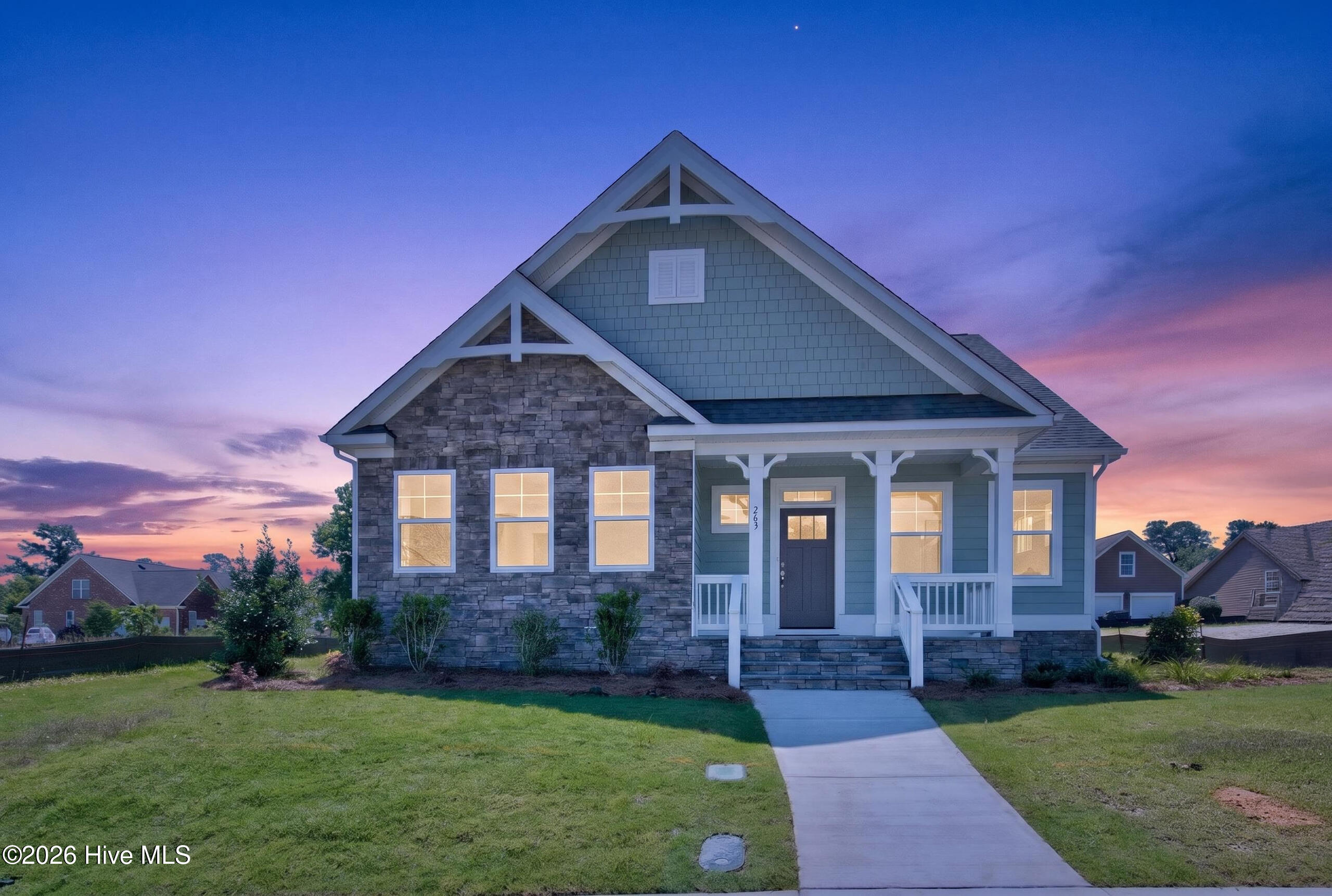 263 Devereux Drive 4001