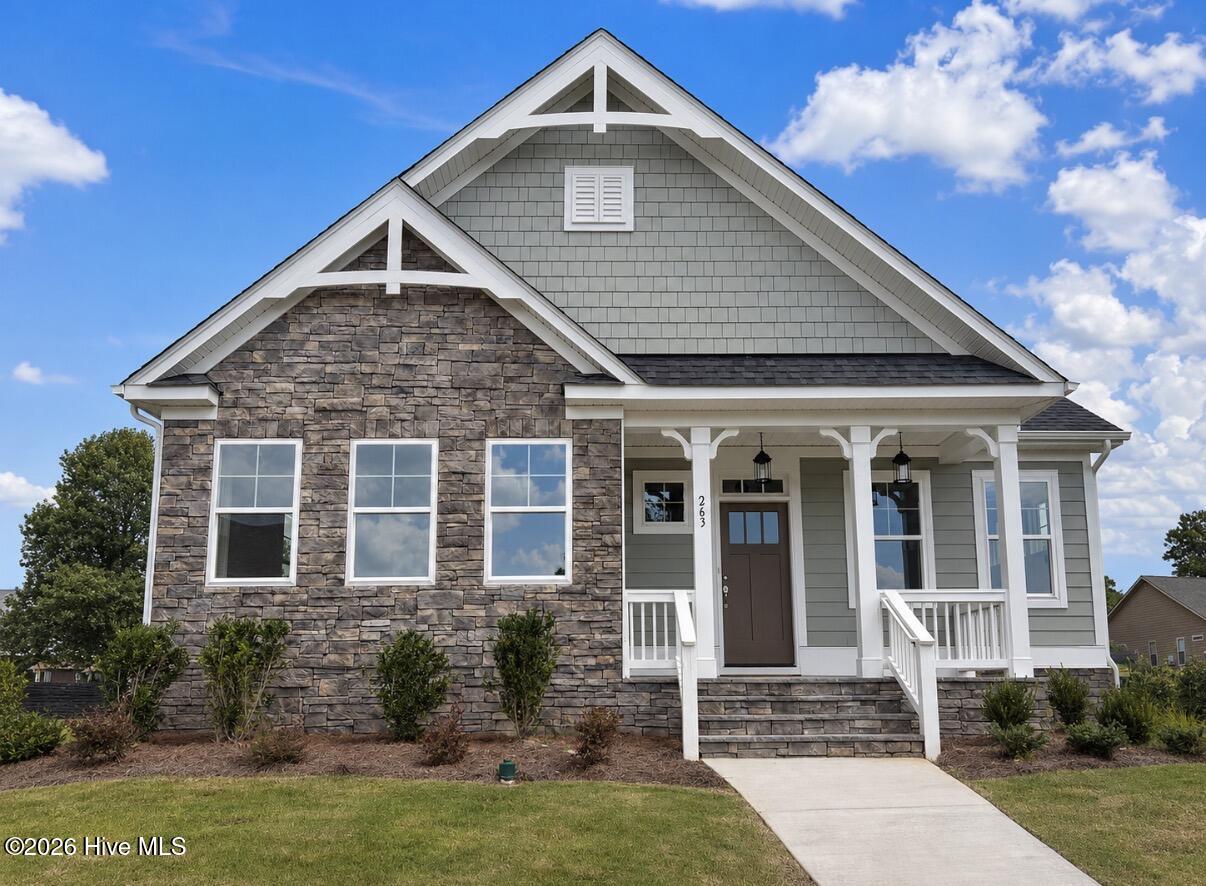 263 Devereux Drive 4001