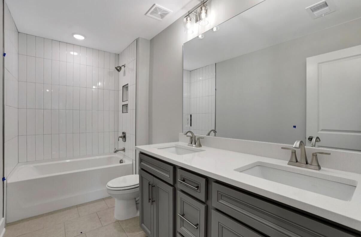 263 Devereux Drive 4001