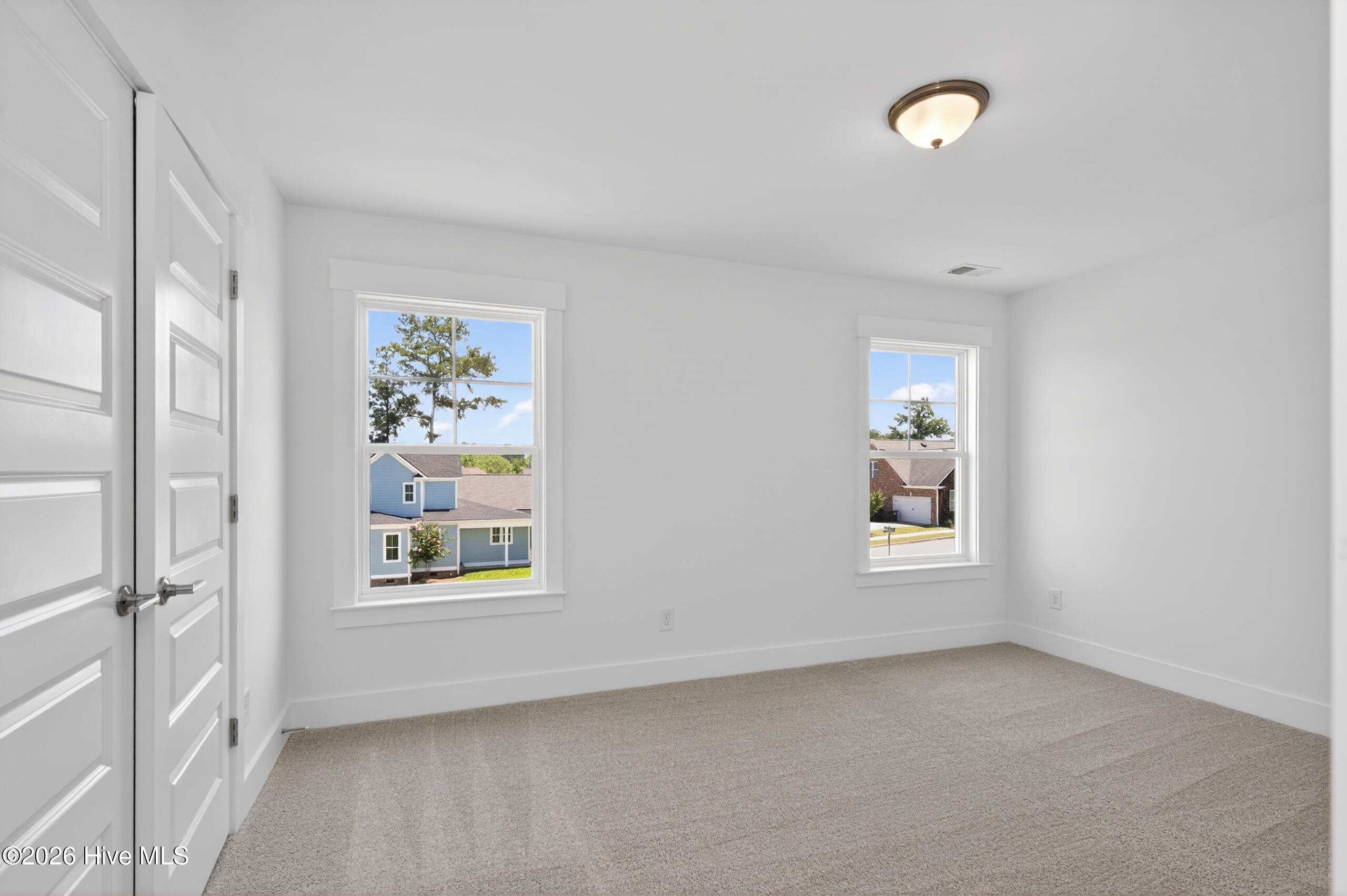 263 Devereux Drive 4001