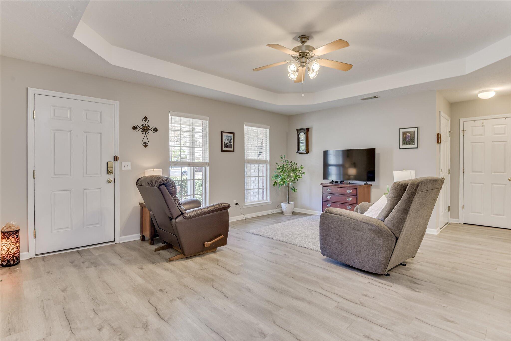 153 Oakland Drive