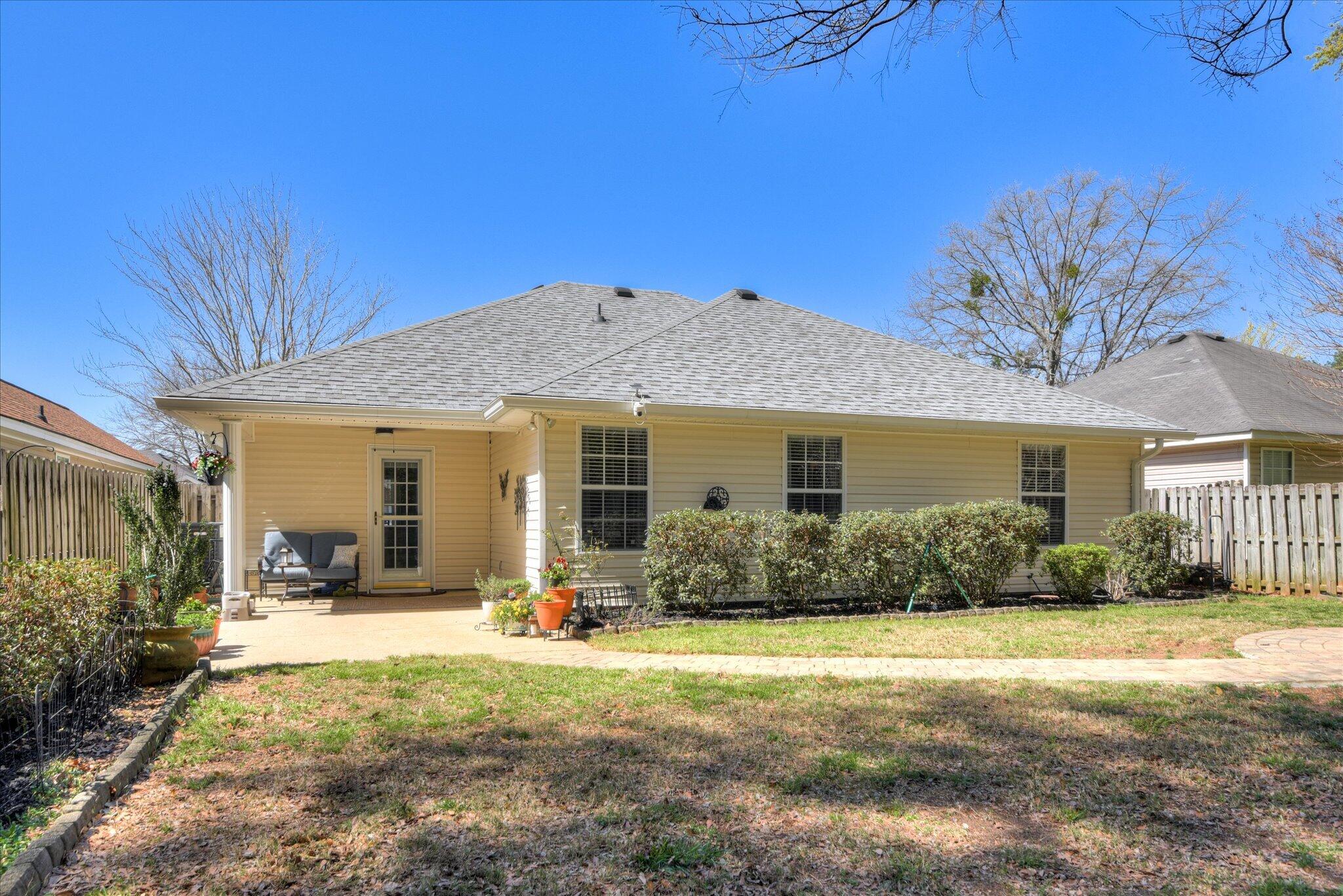 153 Oakland Drive