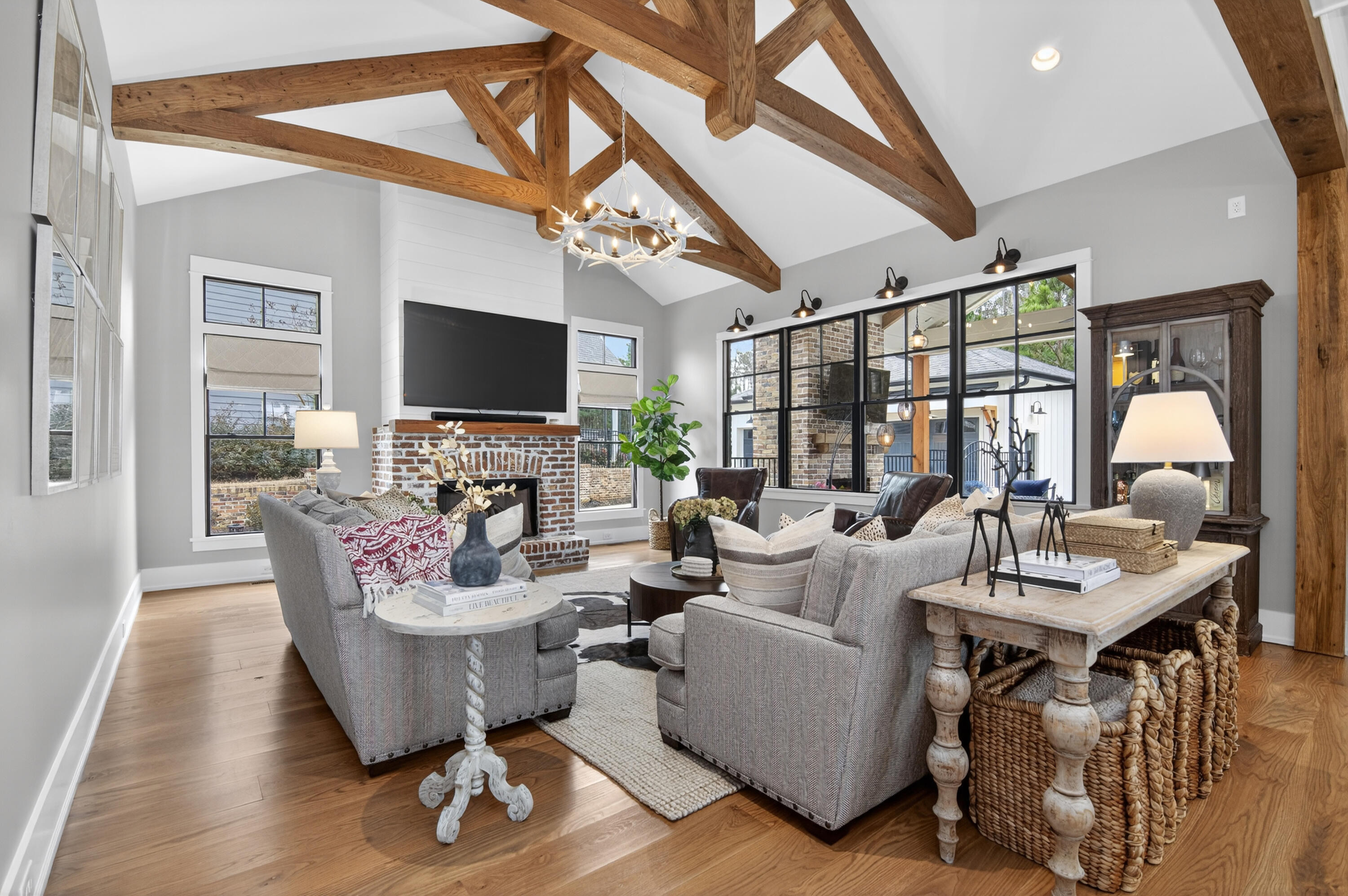5207 Teal Lane
