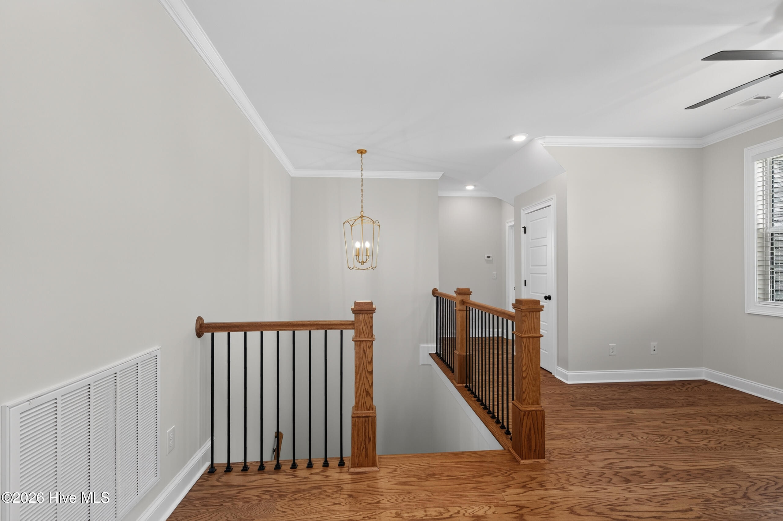438 Woodlawn Street