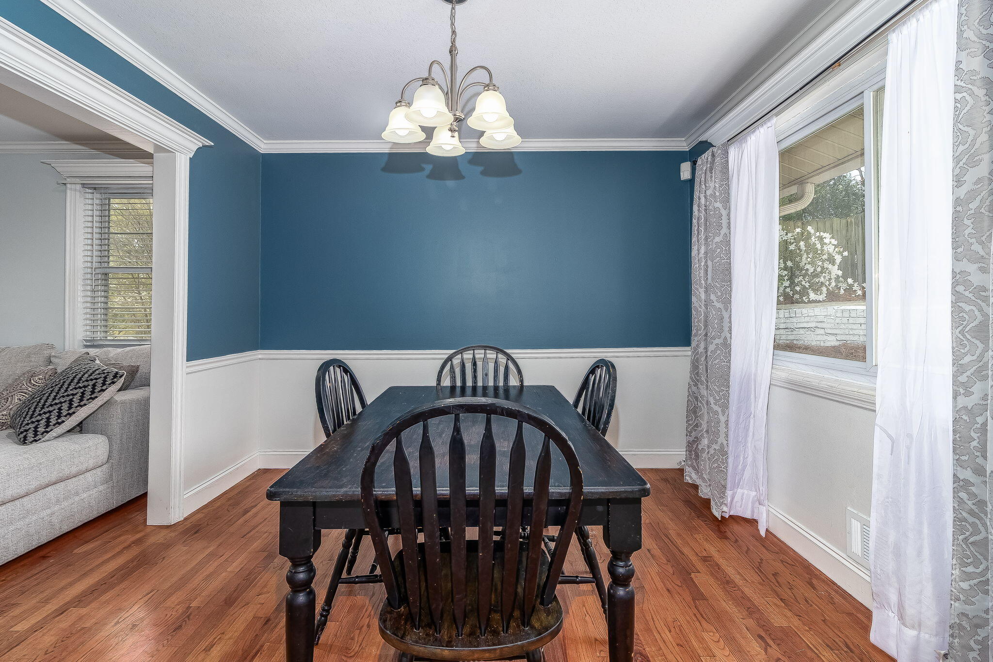 2211 Mura Drive