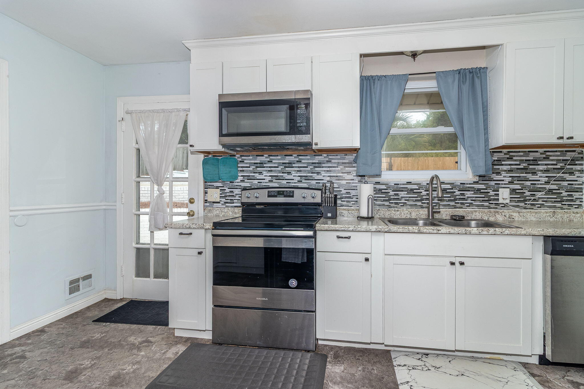 2211 Mura Drive