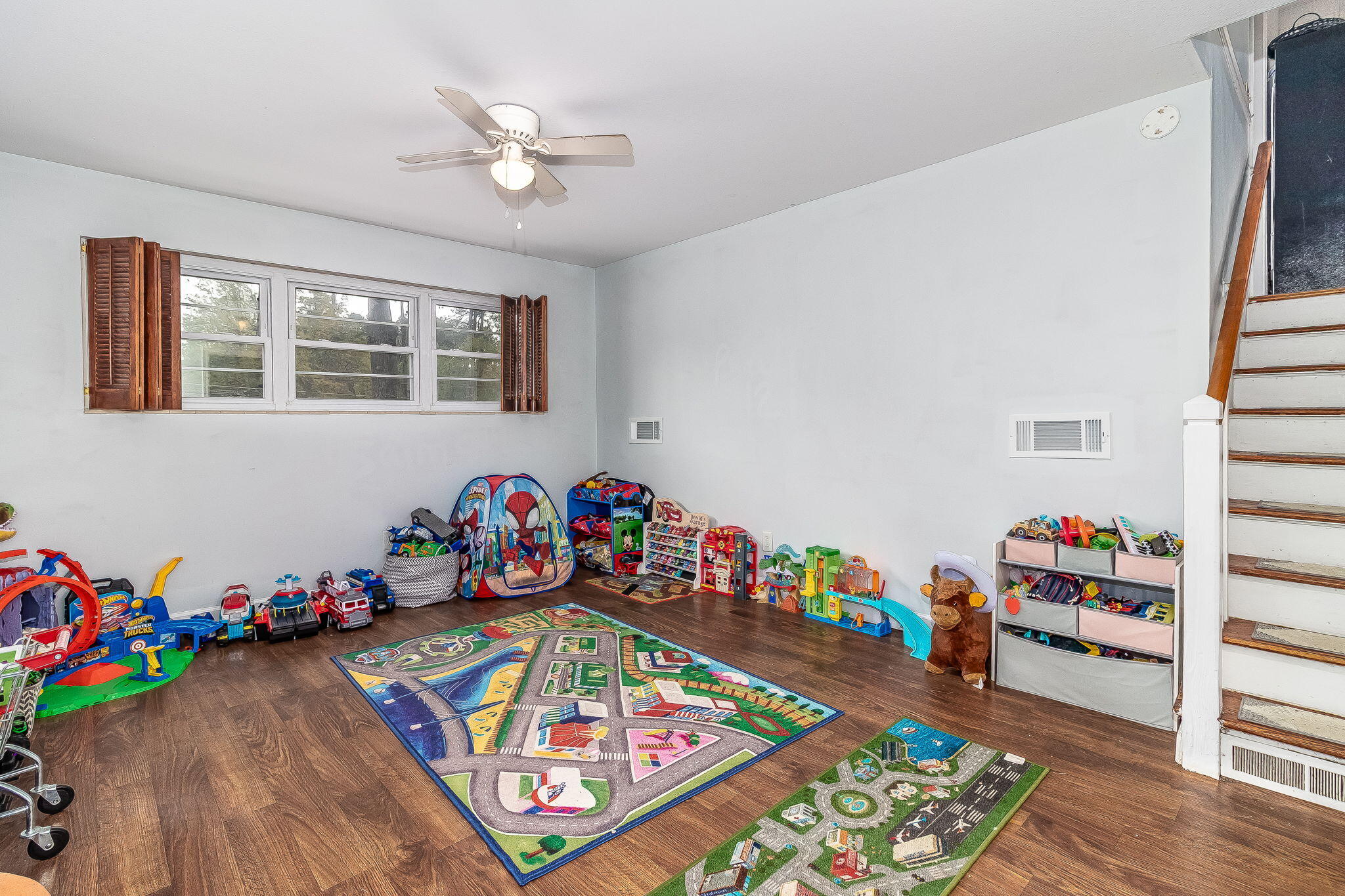 2211 Mura Drive