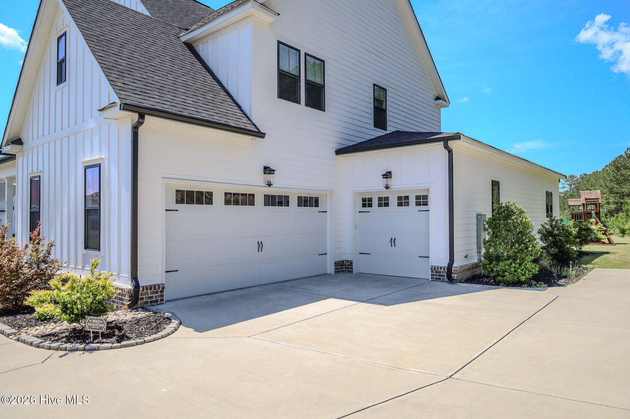 214 Cardinal Court