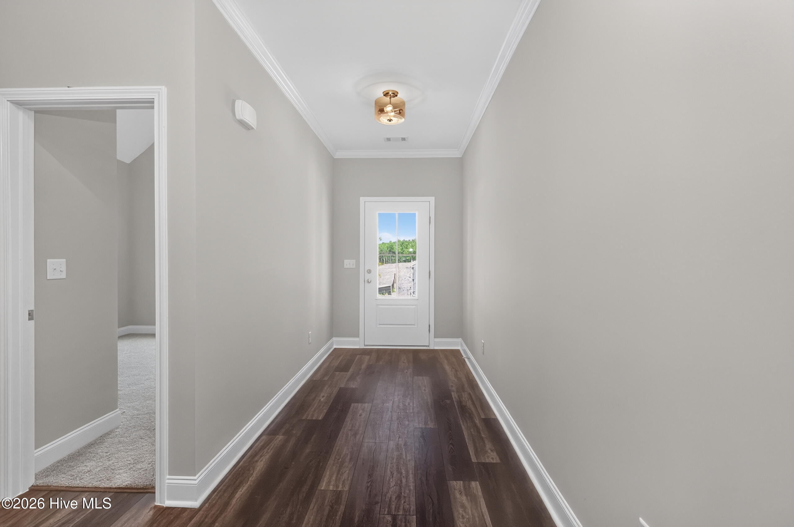 570 Pherson Street L101