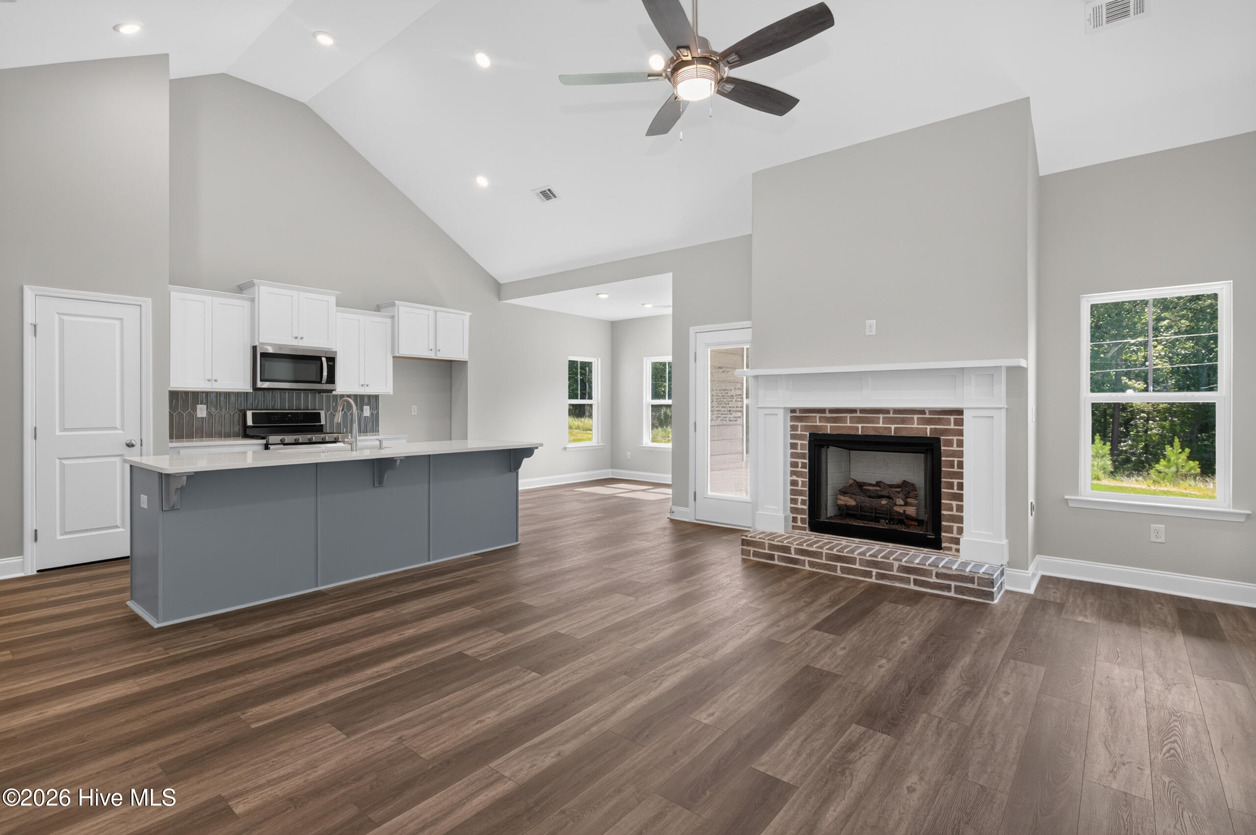 570 Pherson Street L101