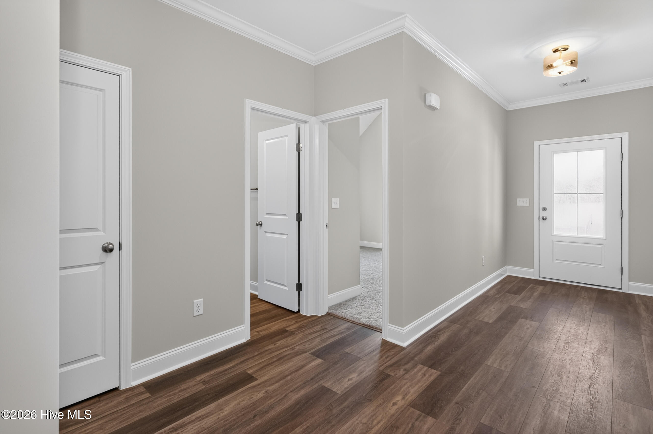570 Pherson Street L101