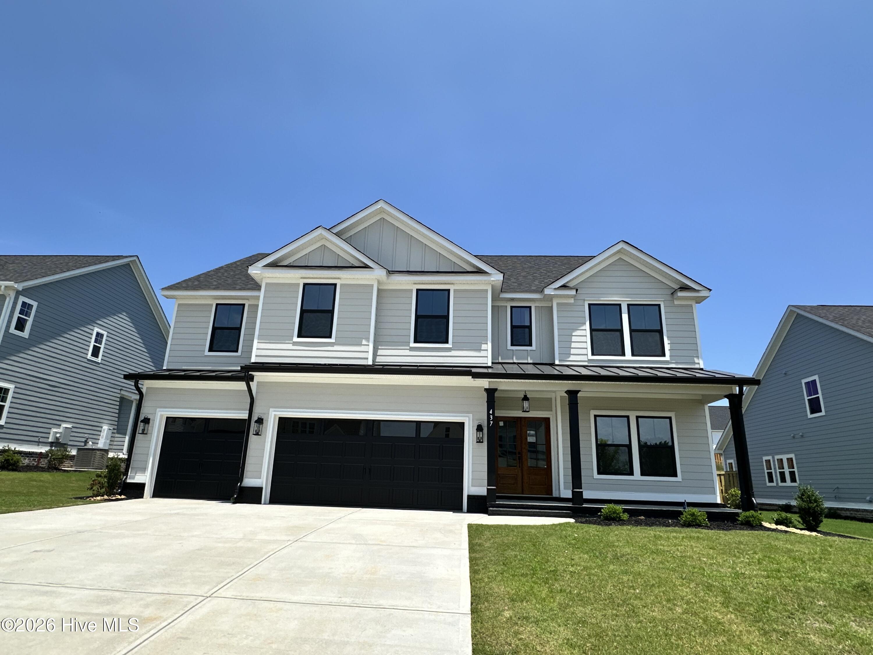 437 Woodlawn Street