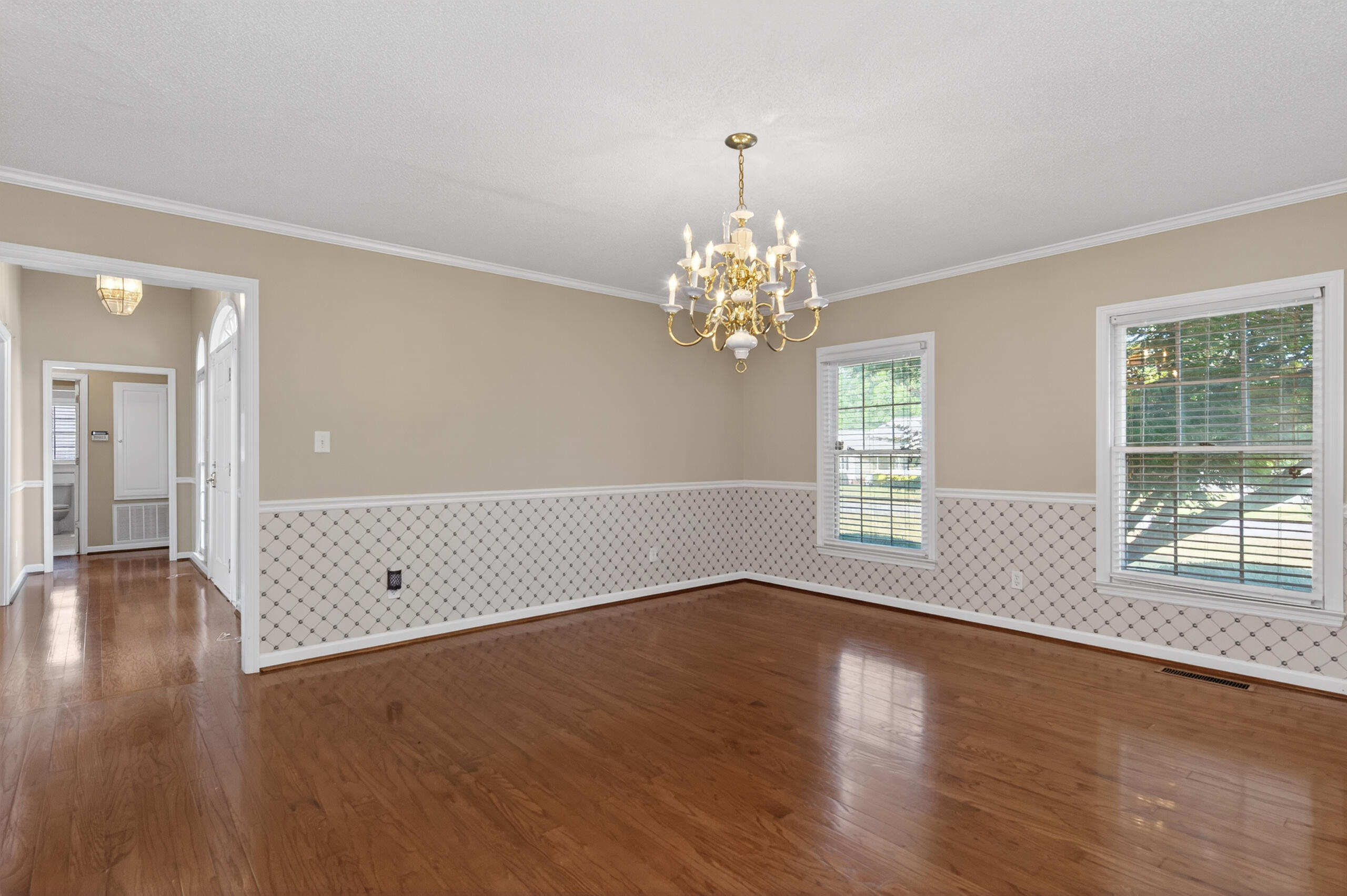 203 Canterbury Drive