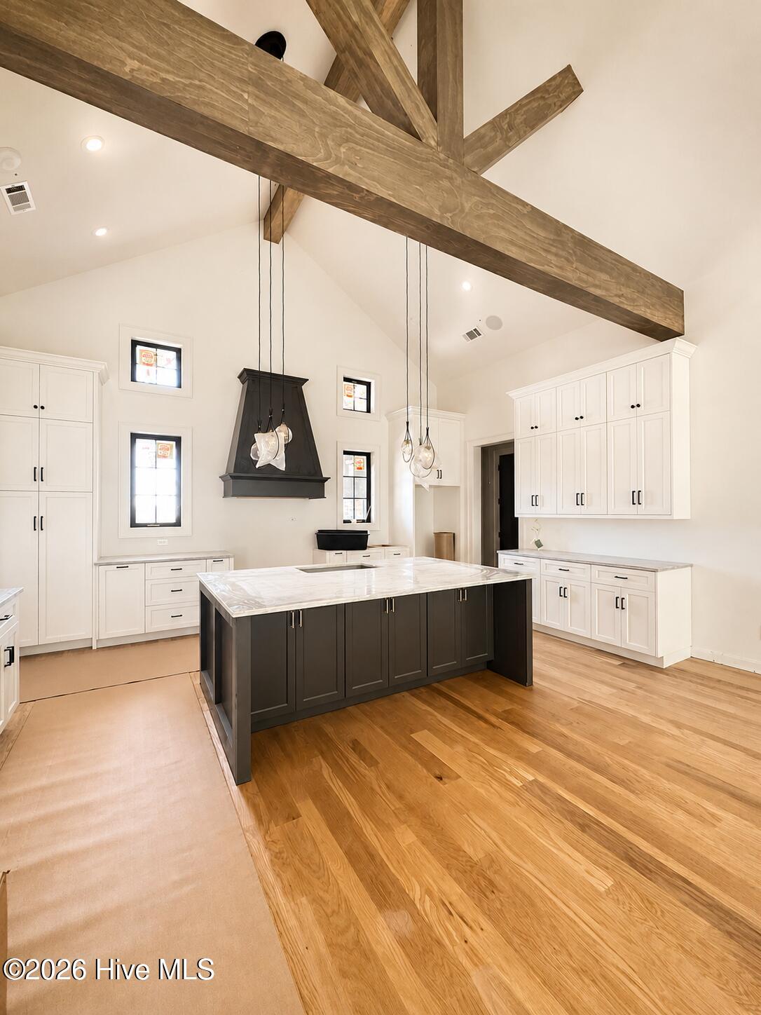 2563 William Few Parkway