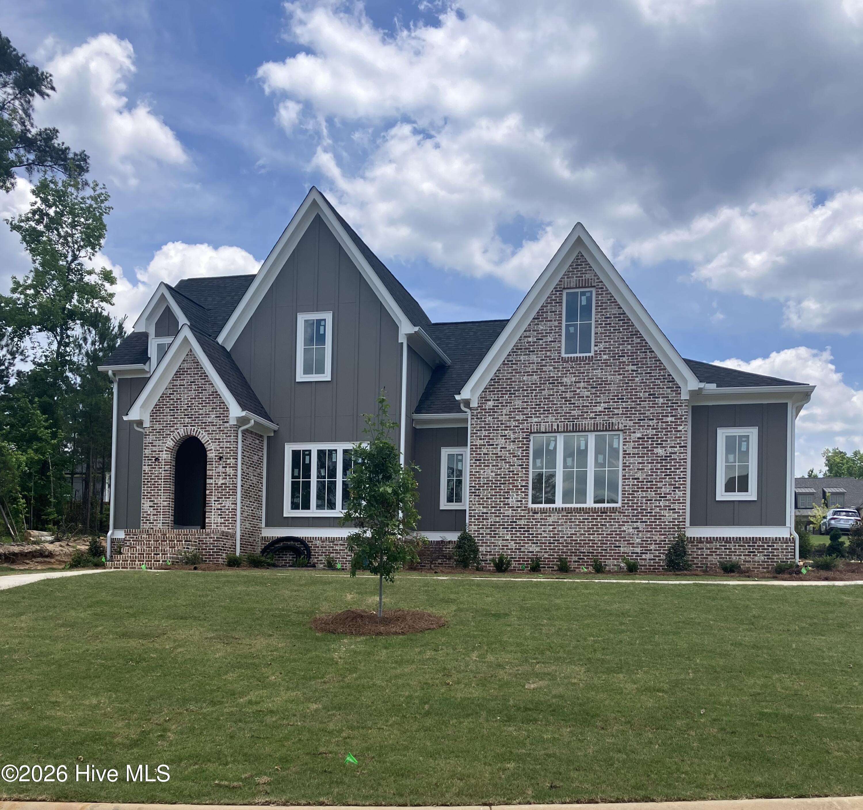 880 Audubon Way
