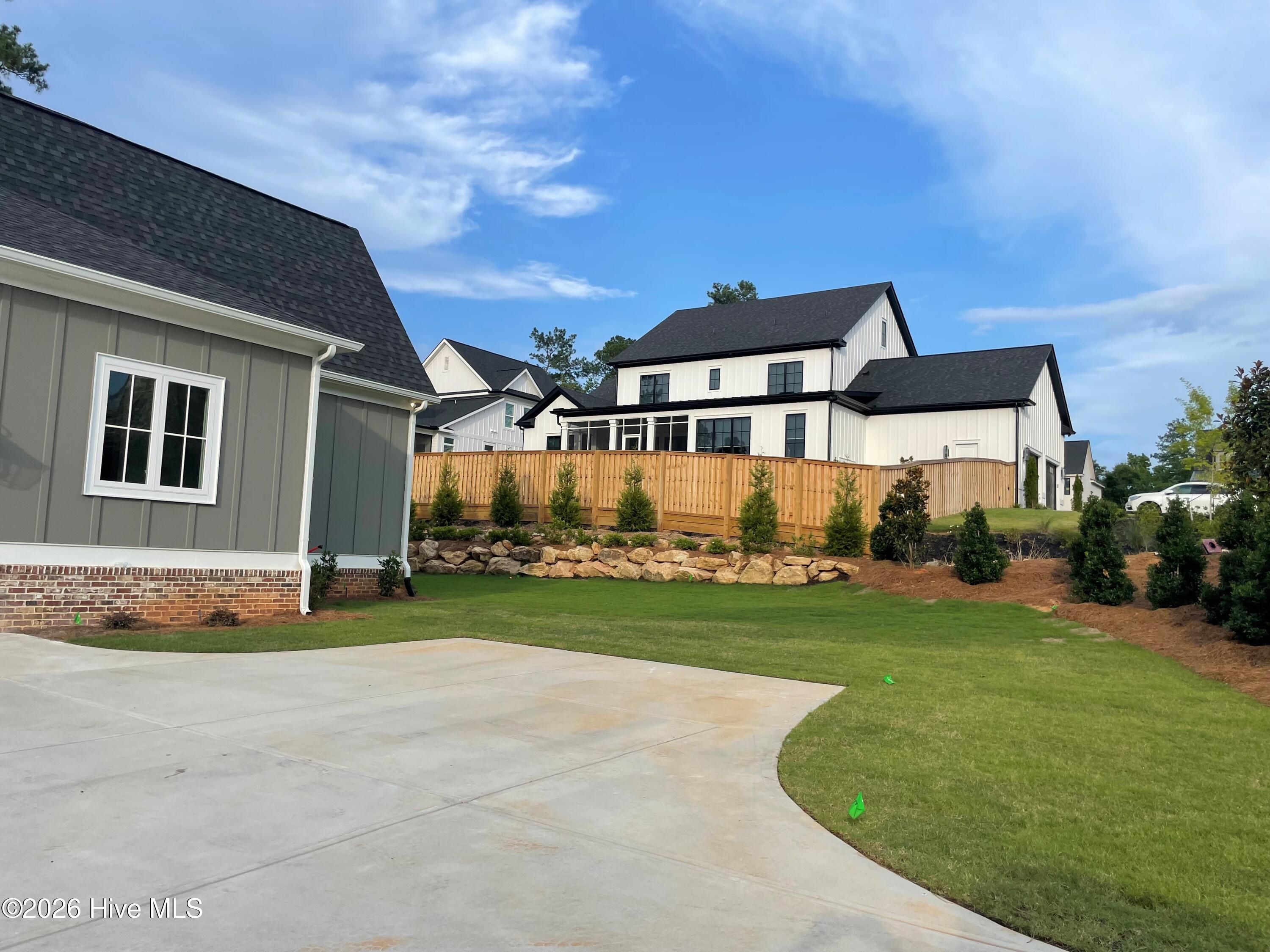 880 Audubon Way