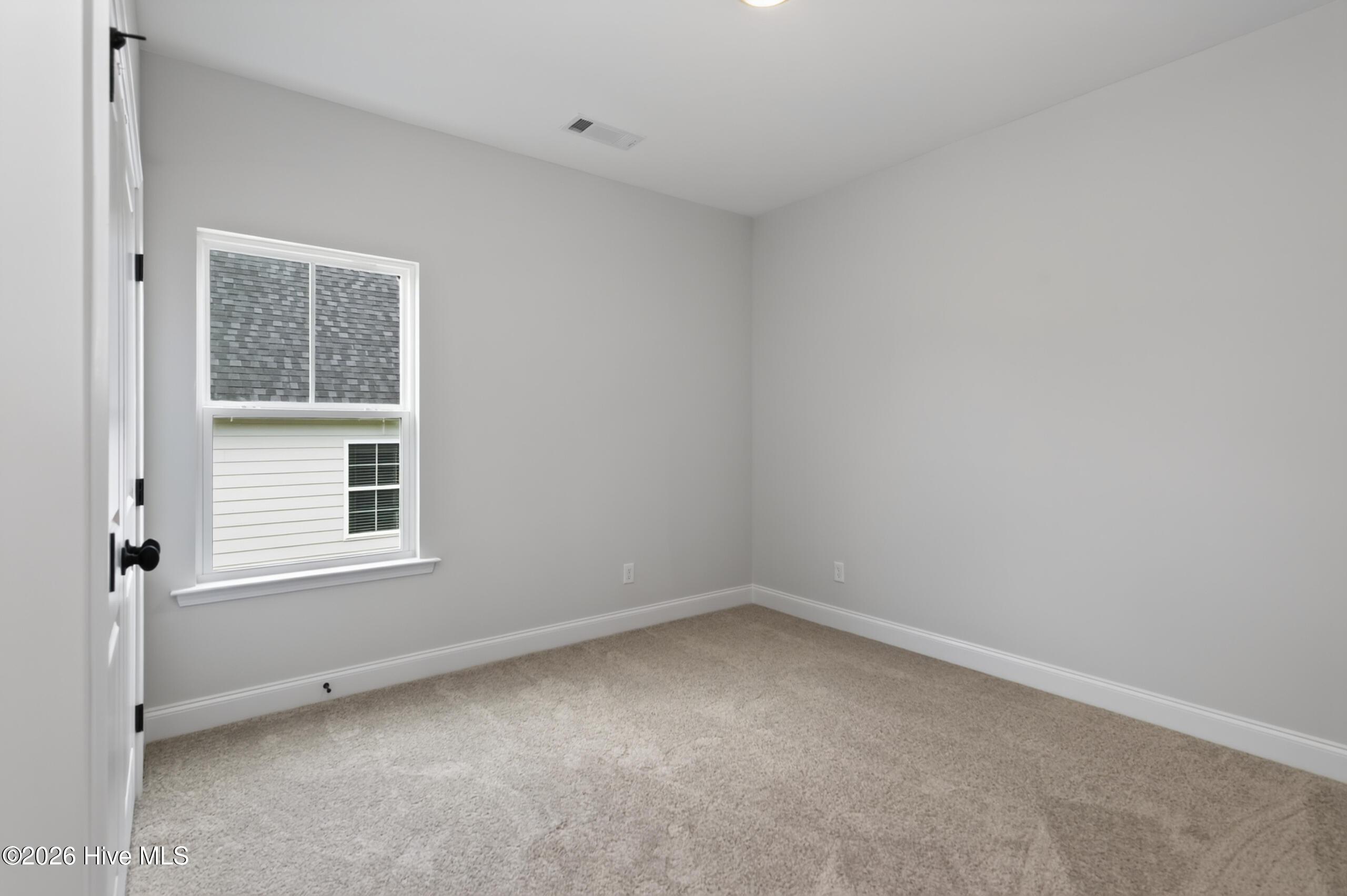 549 Pherson Street L61