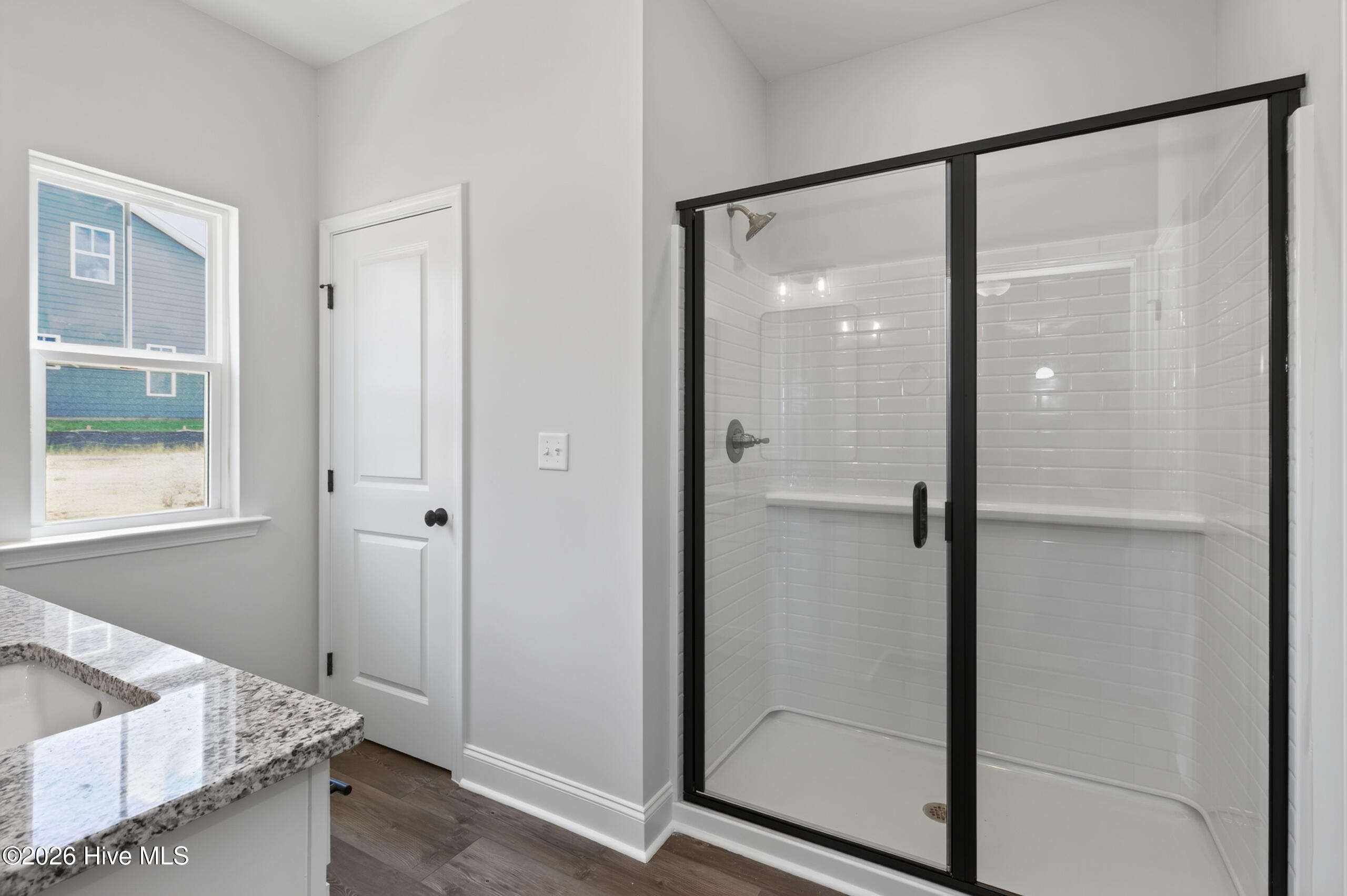 549 Pherson Street L61