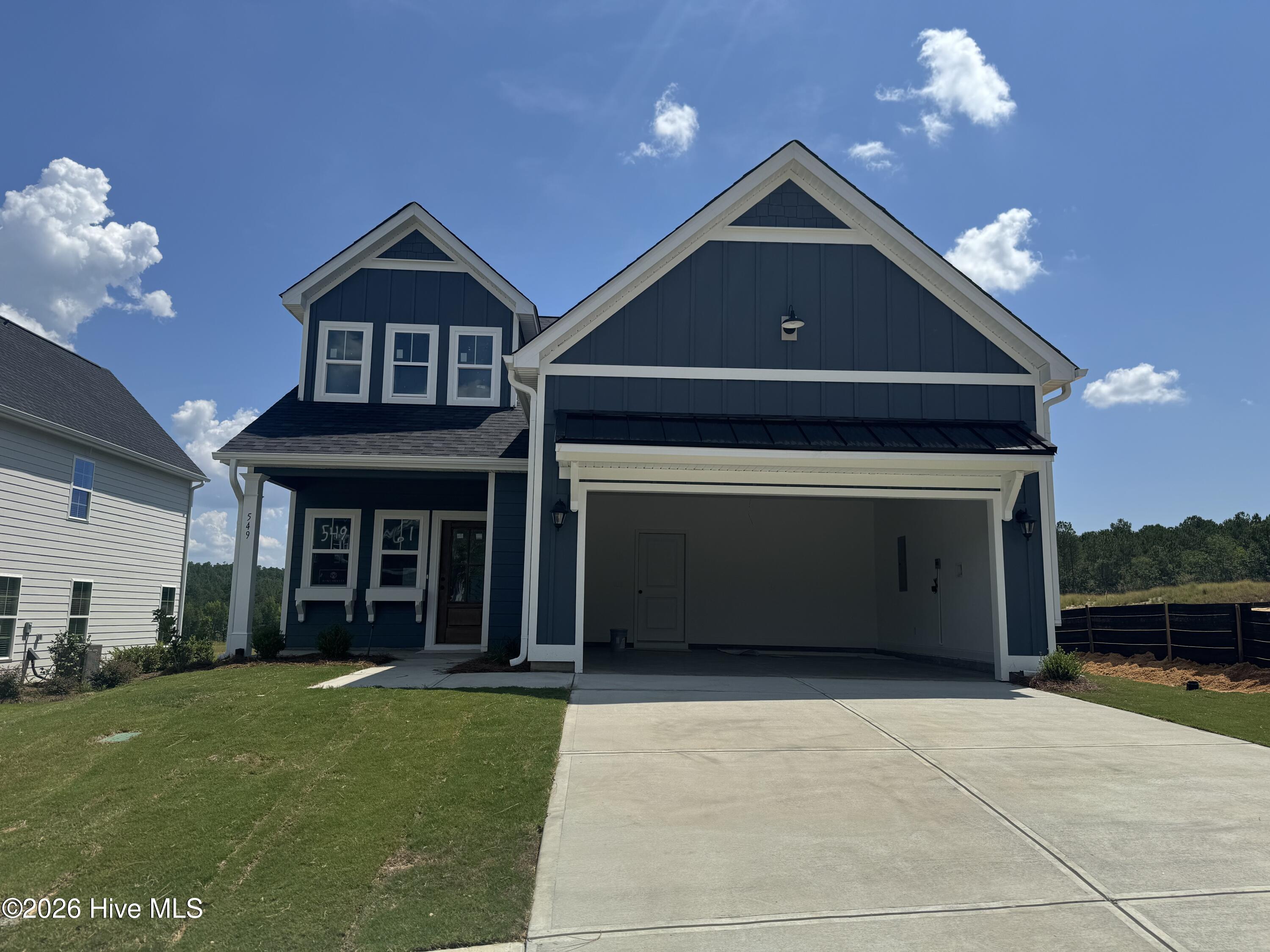 549 Pherson Street L61