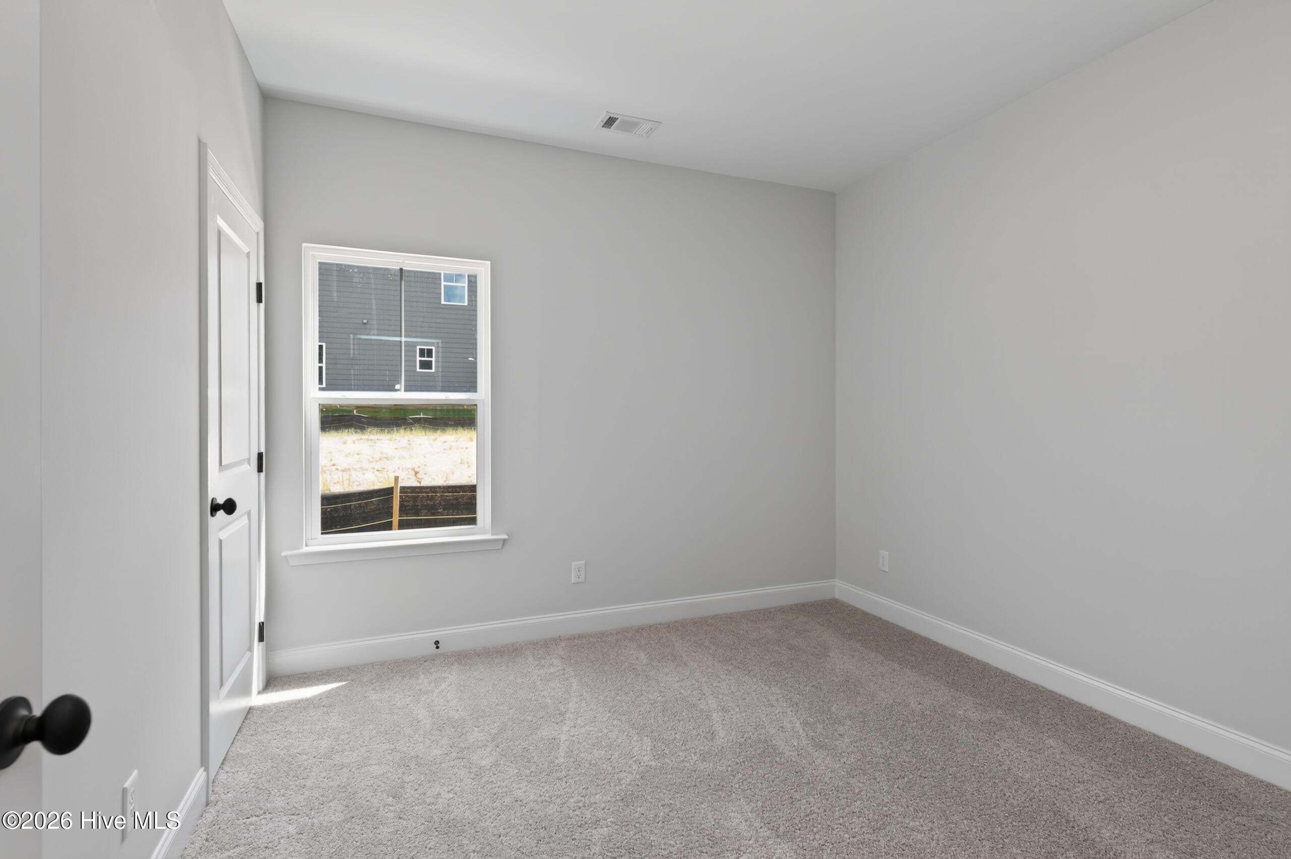 549 Pherson Street L61