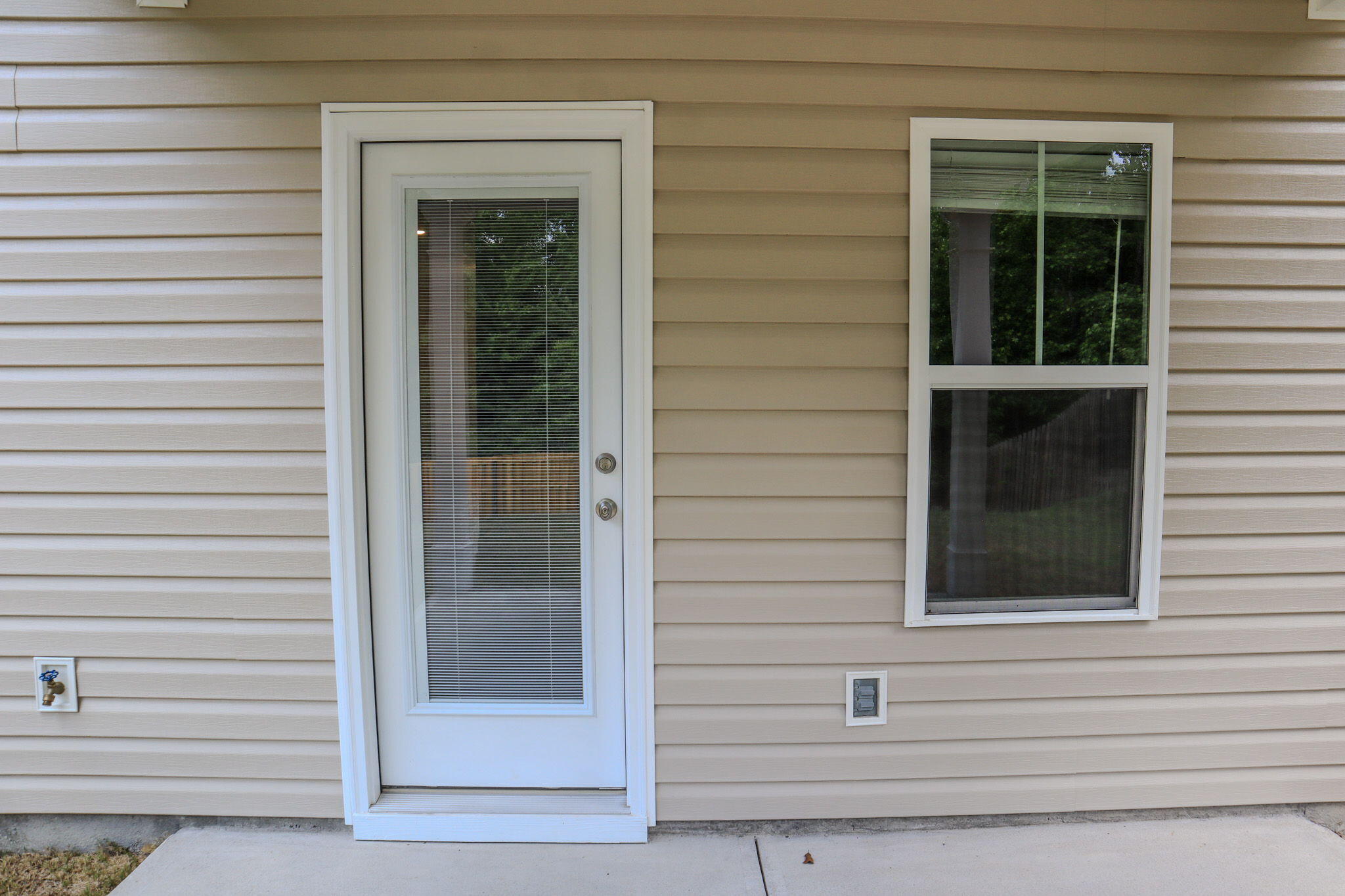 1305 Batchelor Court