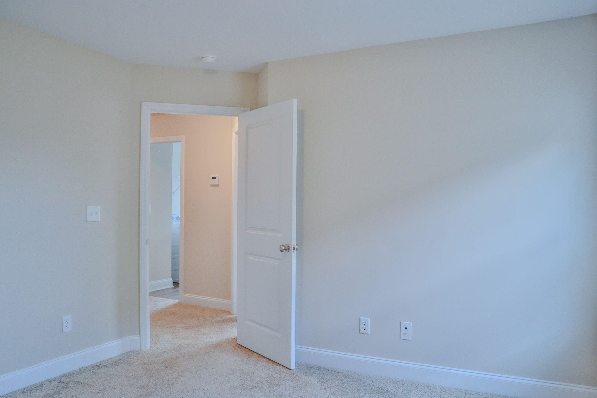 1305 Batchelor Court