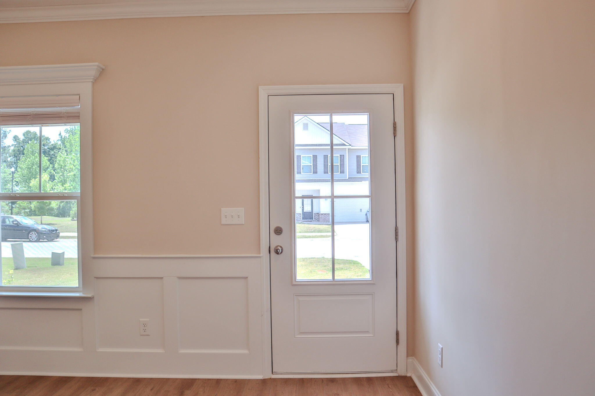 1305 Batchelor Court