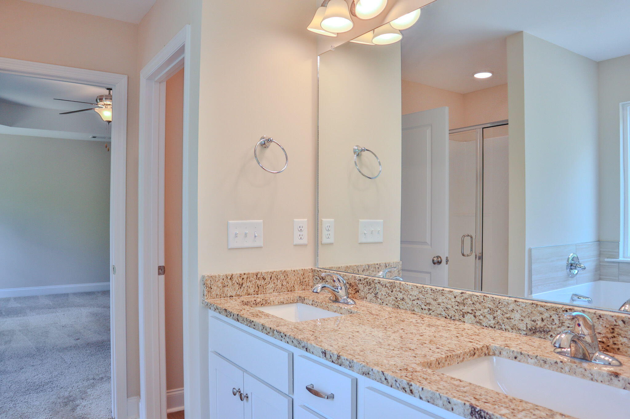 1305 Batchelor Court