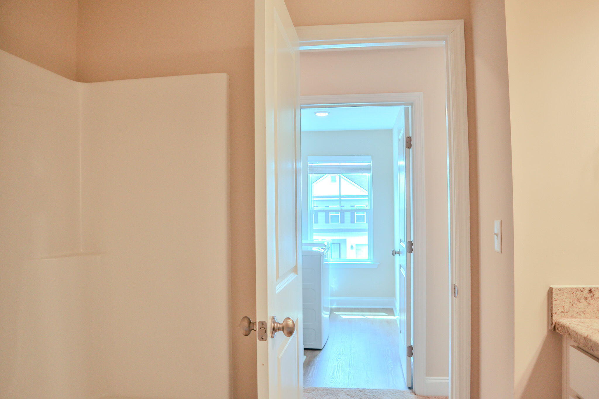 1305 Batchelor Court