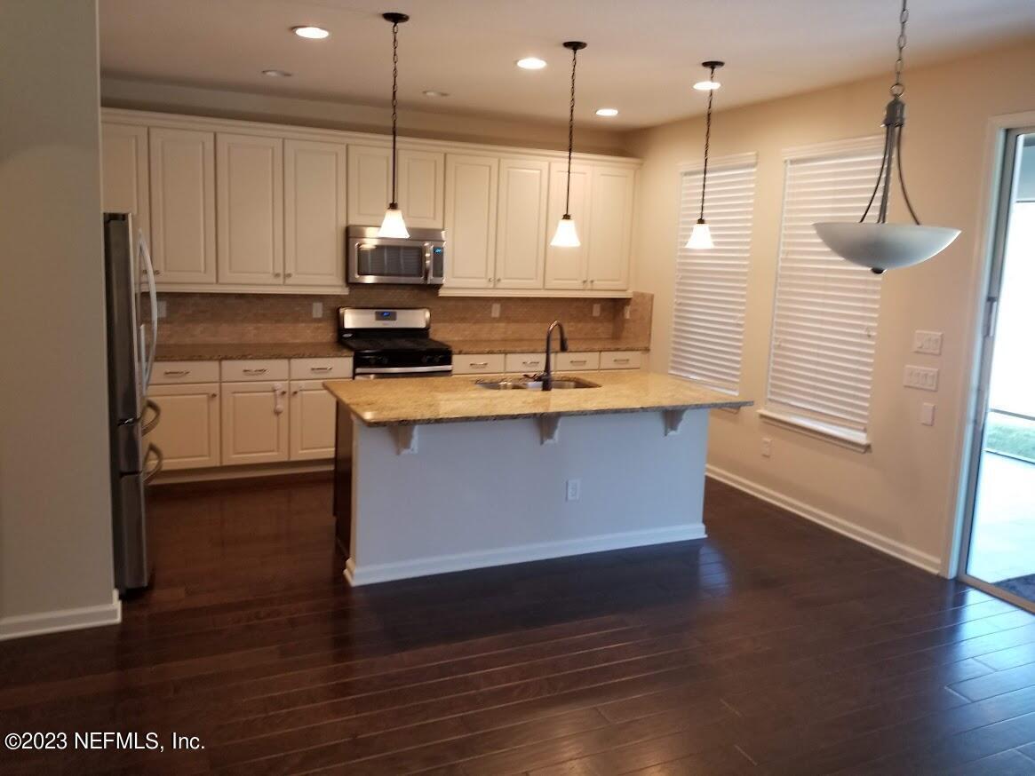 175 STARLIS Place, St. Johns