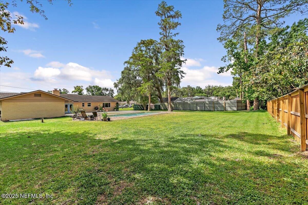 2327 CHERYL Drive