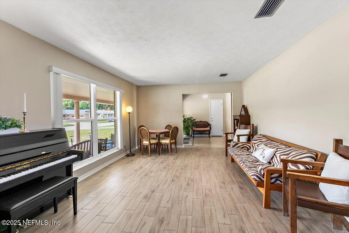 2327 CHERYL Drive