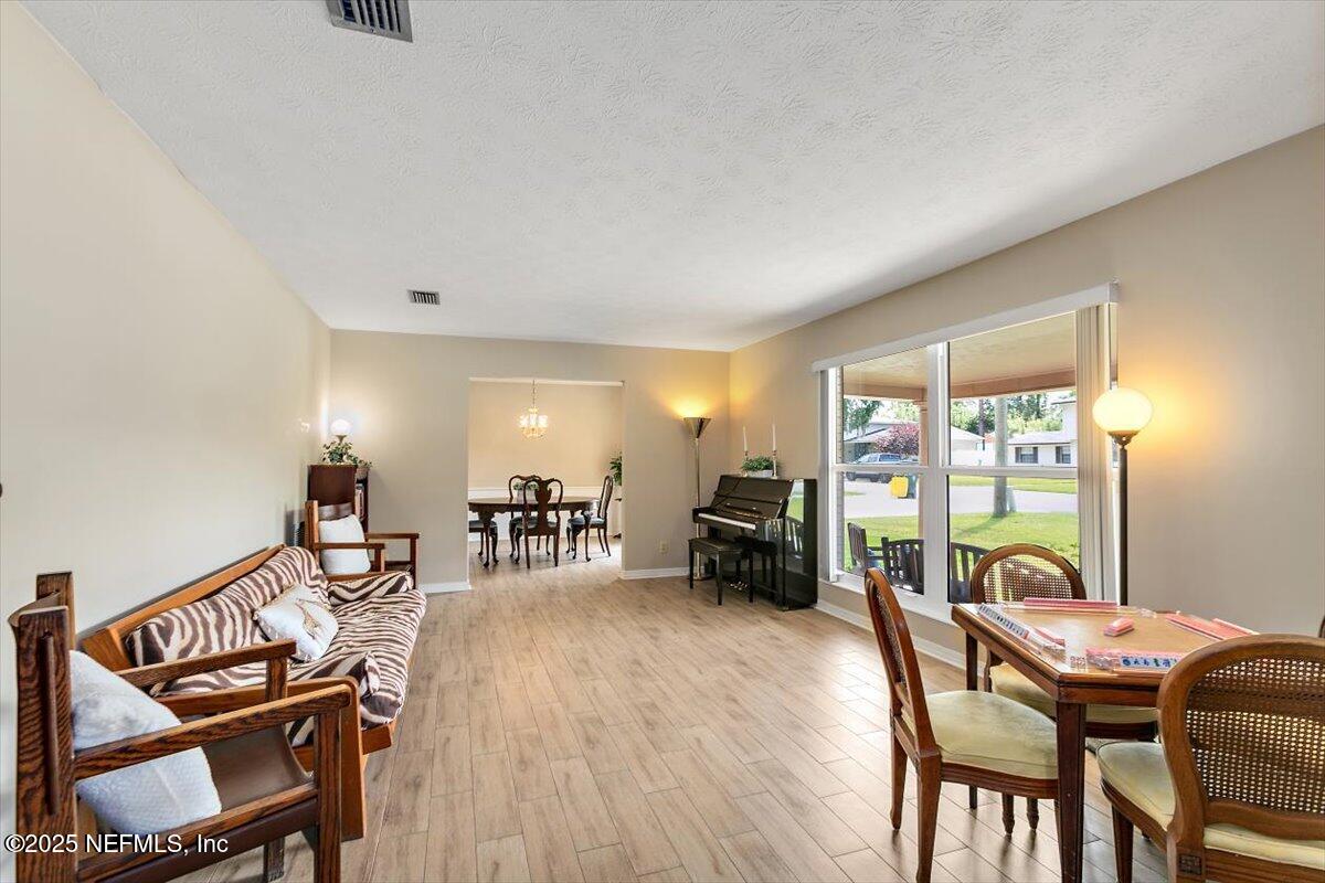 2327 CHERYL Drive