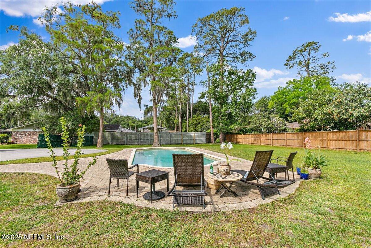 2327 CHERYL Drive