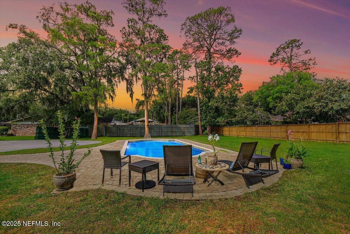 2327 CHERYL Drive