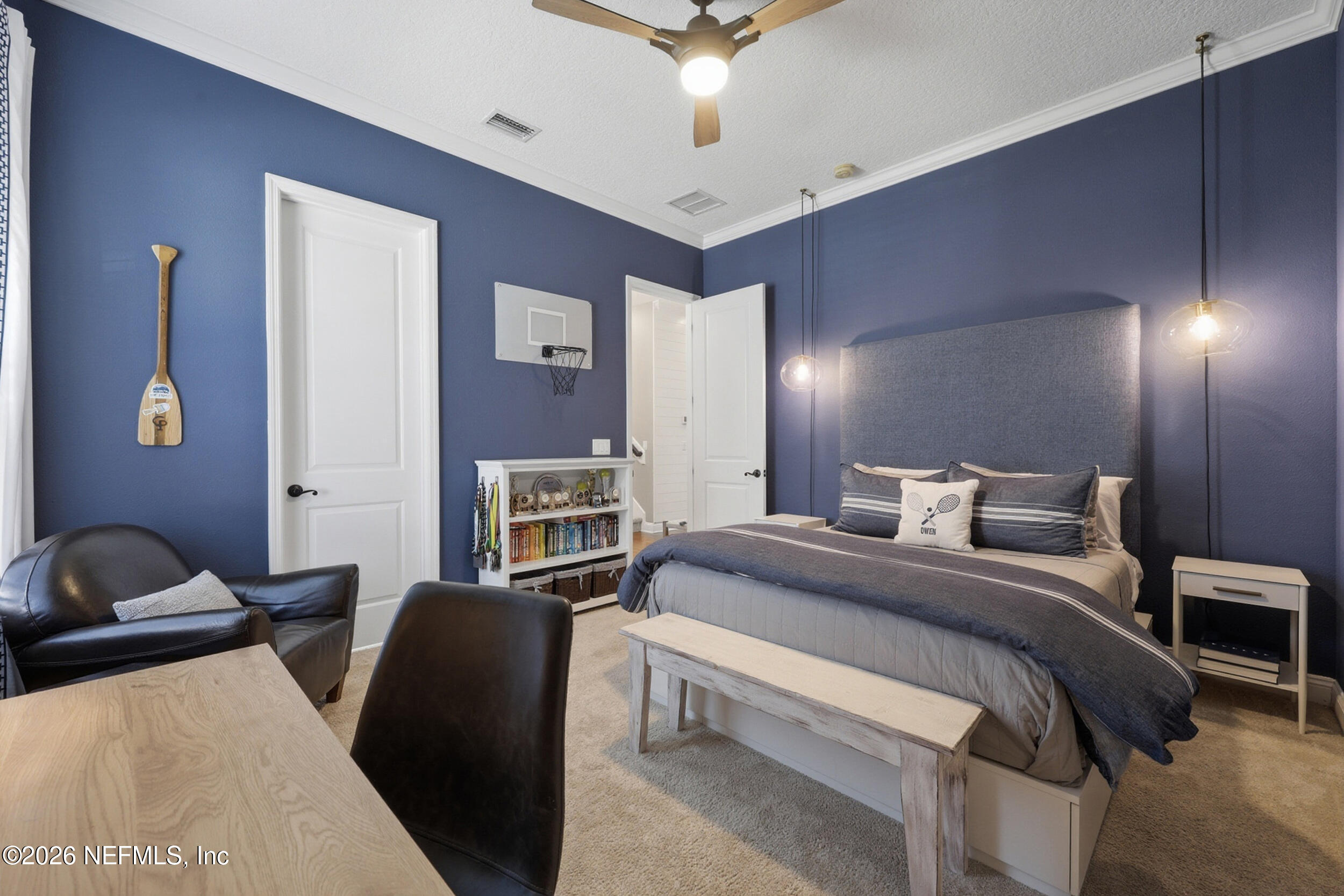 284 FOREST Boulevard, St. Johns